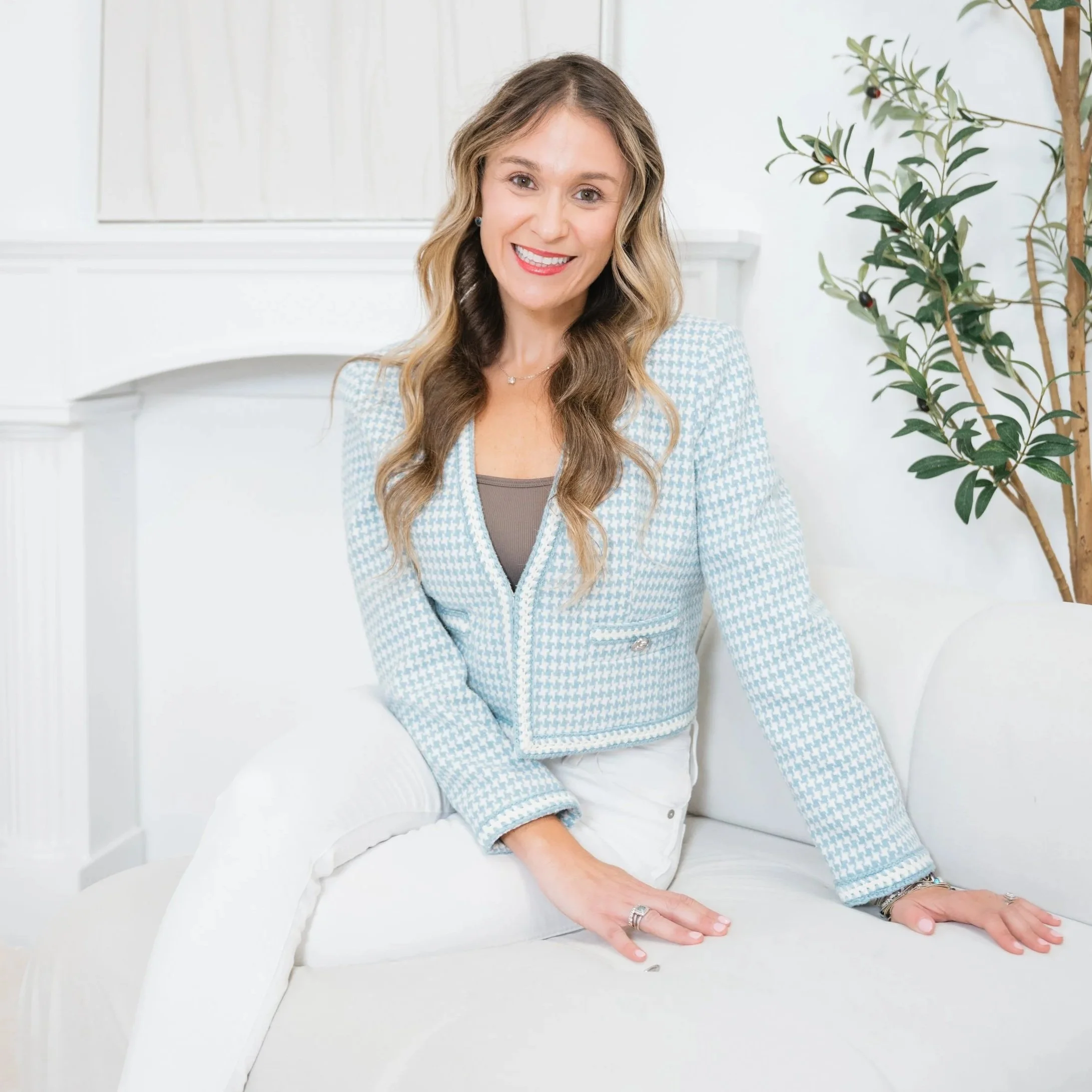 Dr. Allison Brazendale