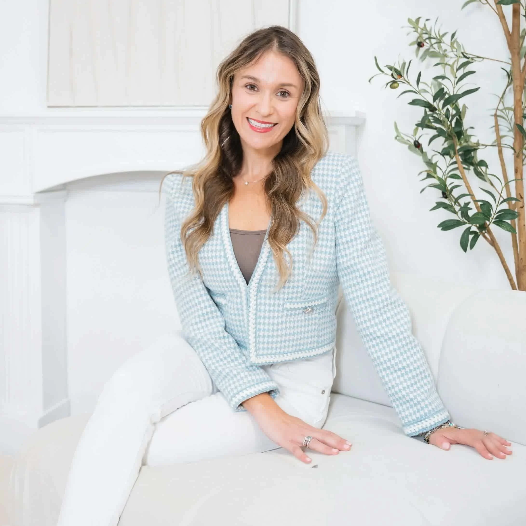 Dr. Allison Brazendale