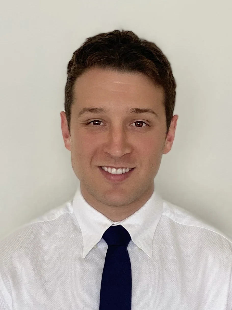 Dr. Aaron Weiss