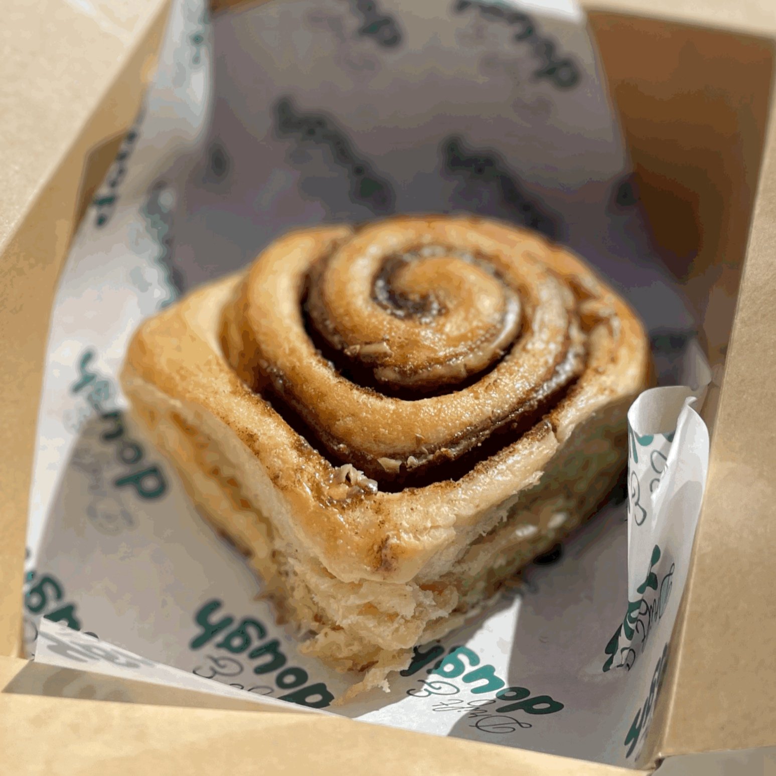 Naked Cinnamon Bun