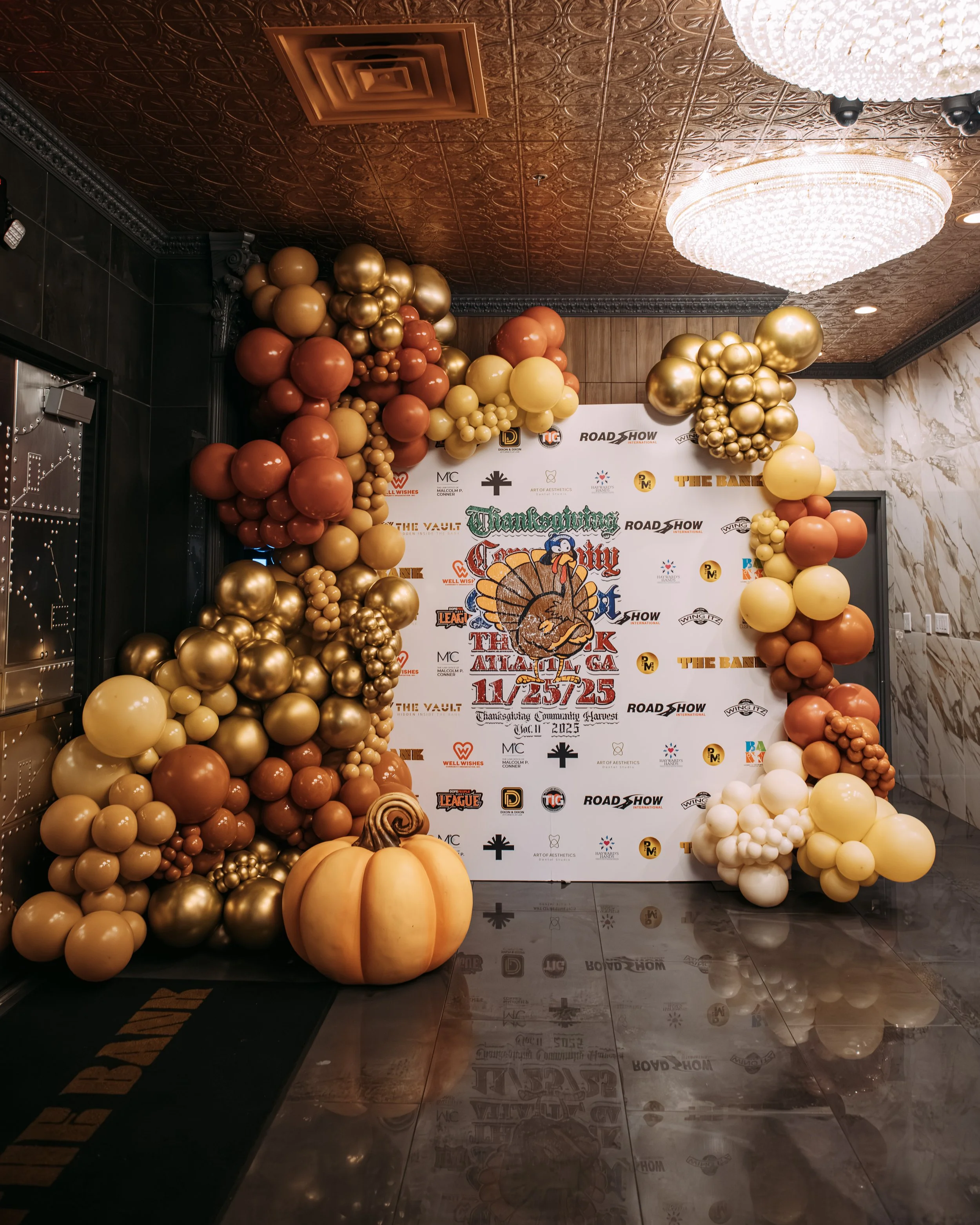 20251125_The_Bank_Thanksgiving_028.JPG