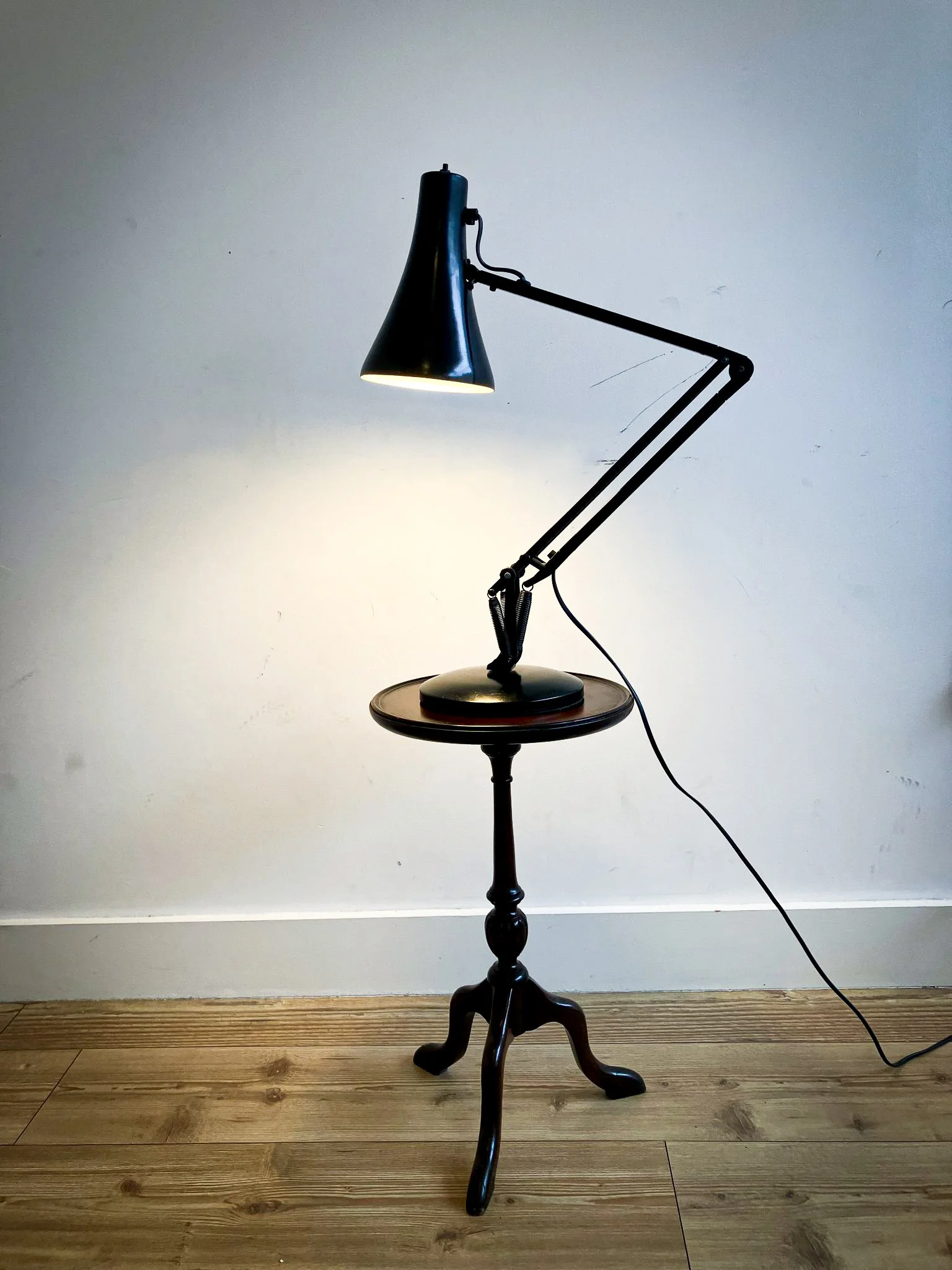 Vintage Herbert Terry & Sons Anglepoise 1227 Desk Lamp – Black – Classic British Design