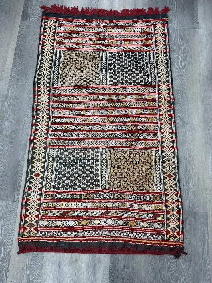 Handwoven Moroccan Wool Rug 5'3" x 2'11"
