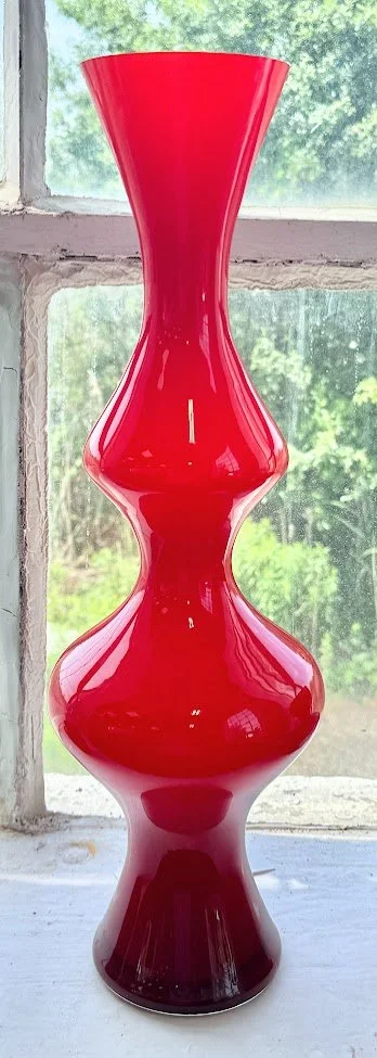 Beautiful Large Bright Red Cased Glass Triple Gourd Shaped Vase