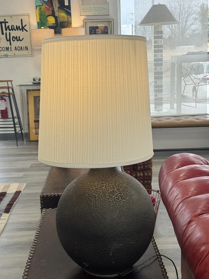 Vintage Black Crackle Finish Ball Shaped Table Lamp