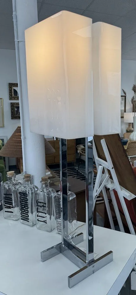 Fabulous Vintage Signed Robert Sonneman Chrome and White Plexi Table Lamp