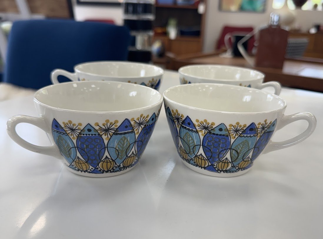 Set of 4 Vintage Mid Cnetury Figgjo Flint Clupea Cups Designed by Turi Gramstad Oliver Norway