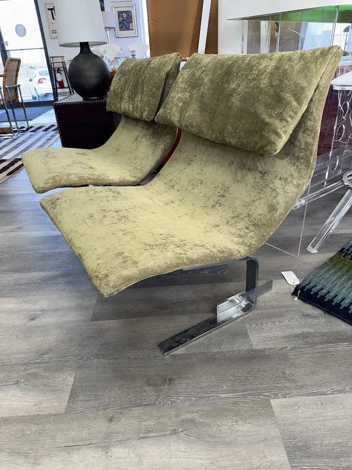 Italian Ondo Wave Lounge Chairs by Giovanni Offredi for Sapiriti Italia - Reupholstered