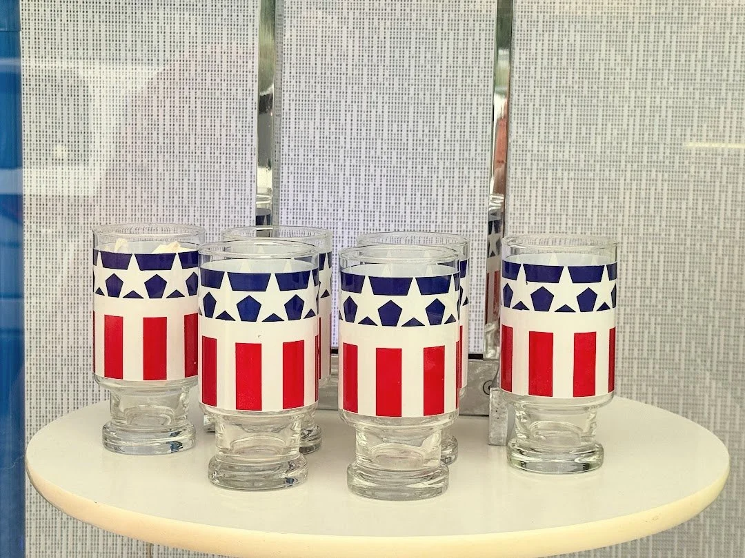 Set of 6 Vintage 1976 Bicentennial Stars and Stripes Glasses 