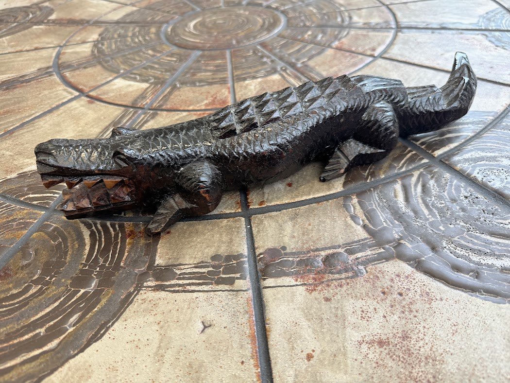 Hand Carved Wooden Aligator