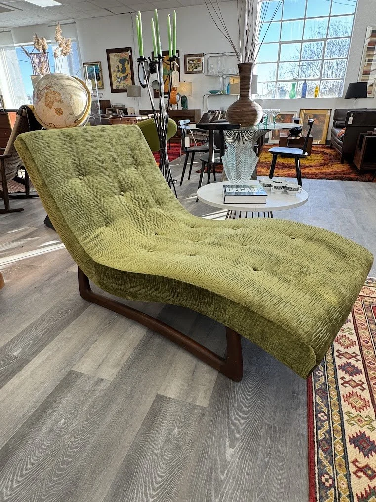 Mid Century Wave Chaise Lounge - Fully Re-Upholstered
