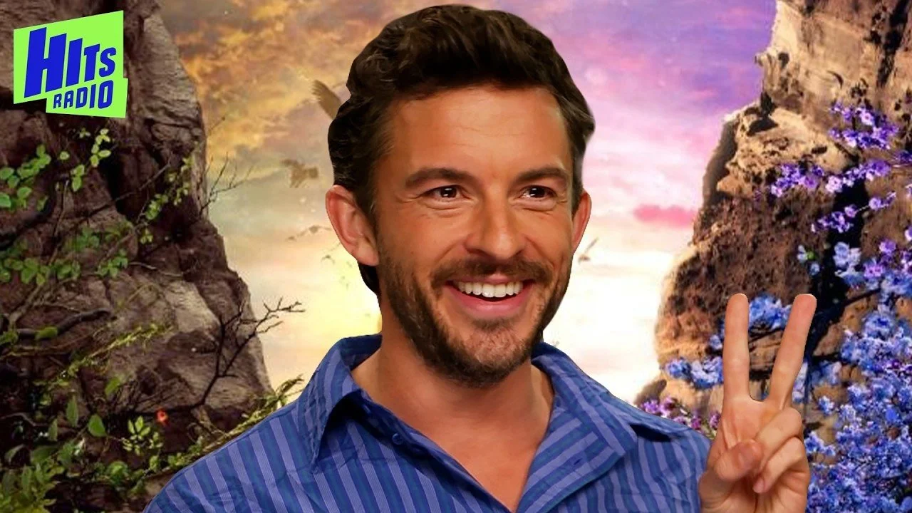 Watch Jonathan Bailey discuss Wicked: For Good