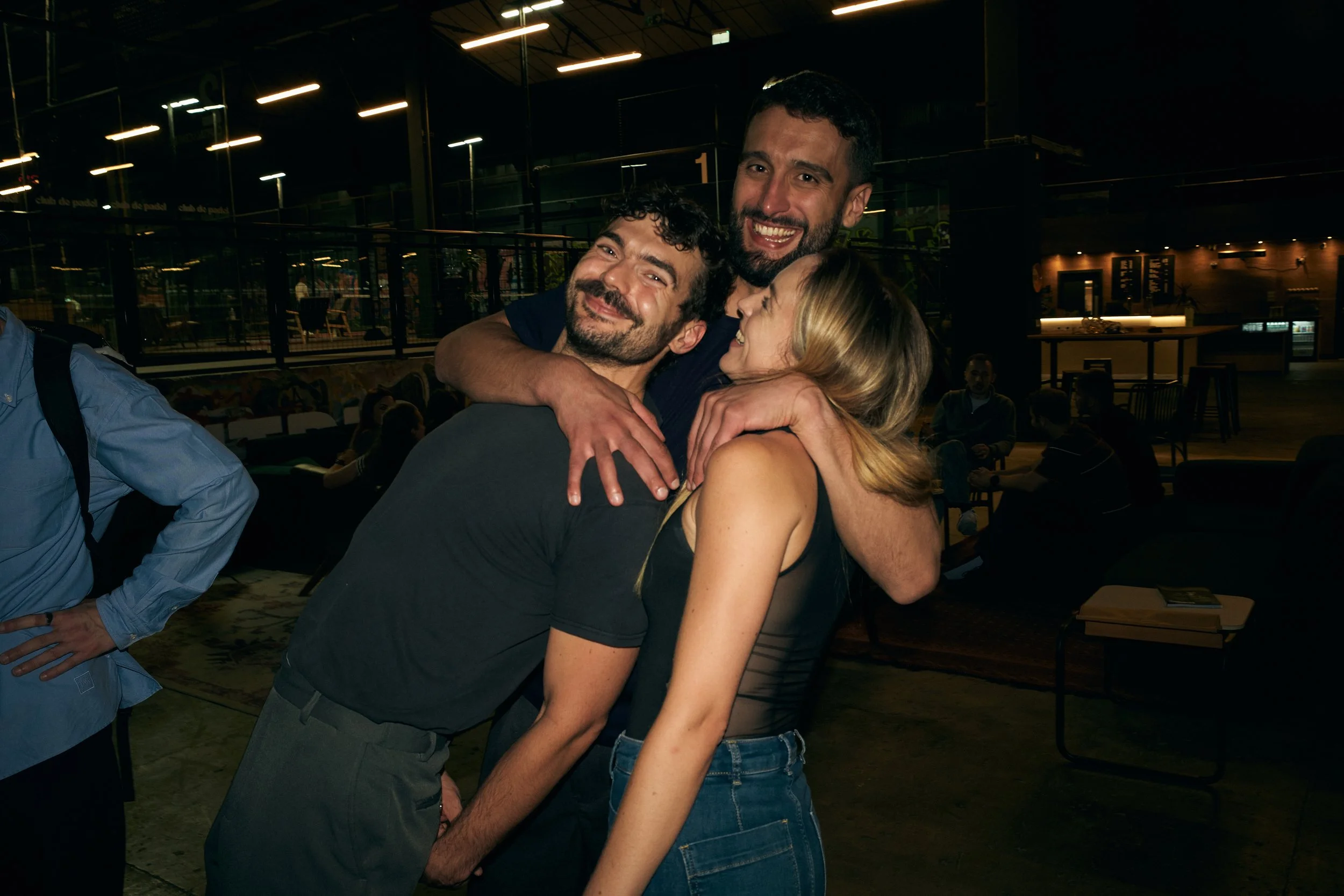 Social_L1000090.jpg
