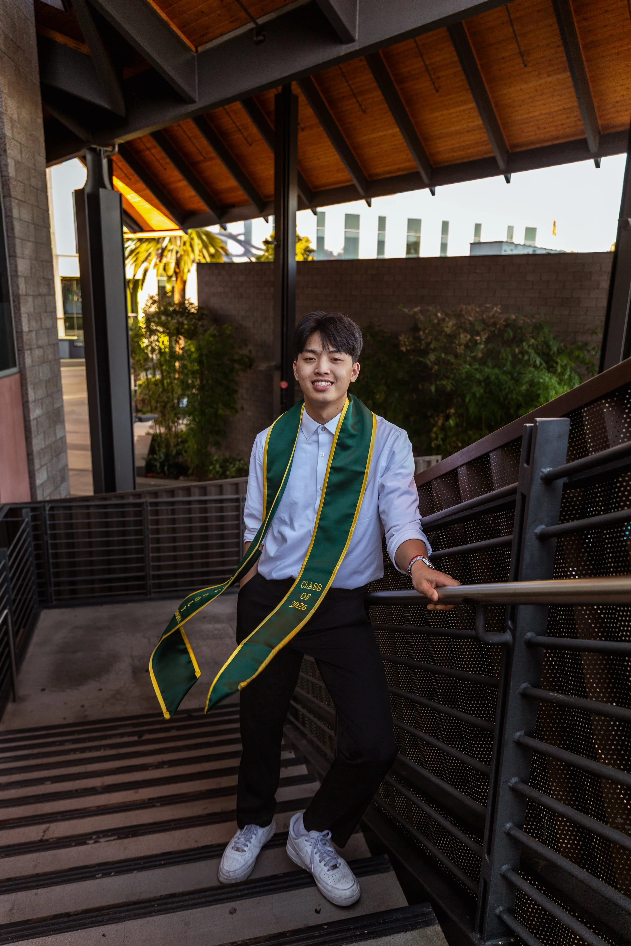 Isaac Chan-Grad-Photos-64.jpg