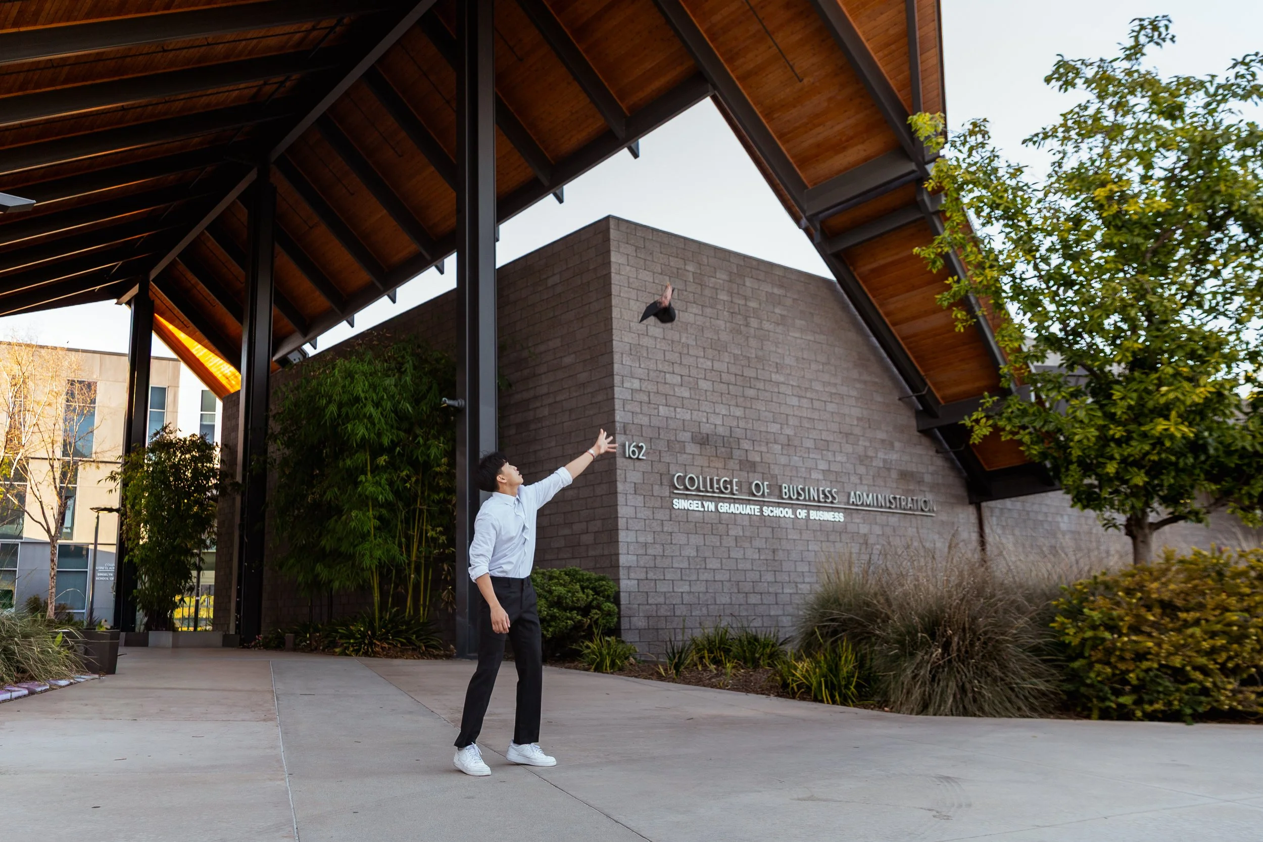 Isaac Chan-Grad-Photos-66.jpg