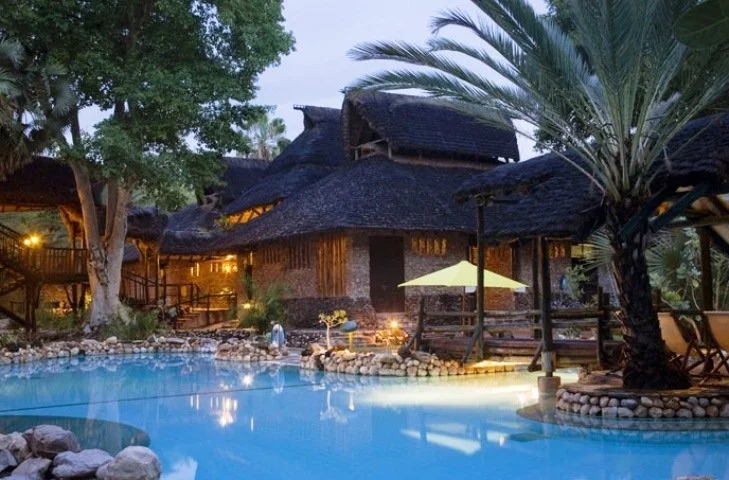 sarova-shaba-lodge-swimming-pool-randu-safaris.jpg