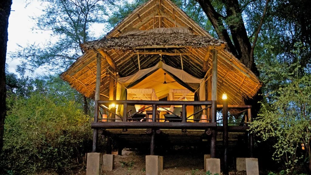 Samuru-Intrepids-Tented-Camp-3-1024x576.jpg