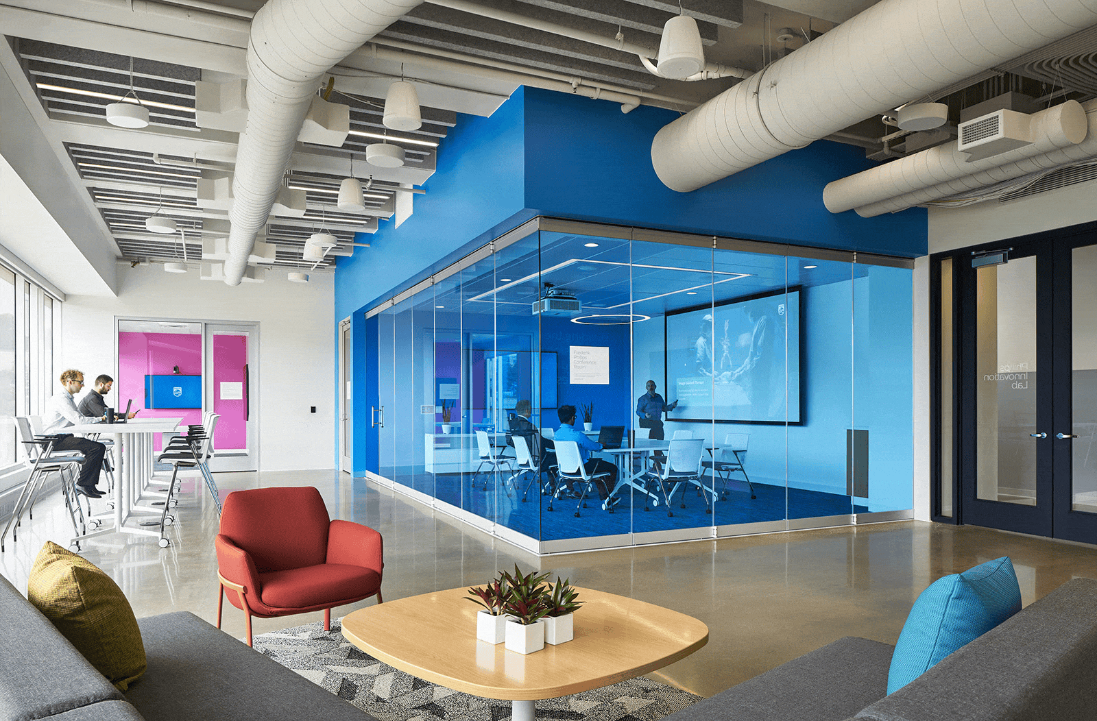 Mayo Discovery Square flexible configuration