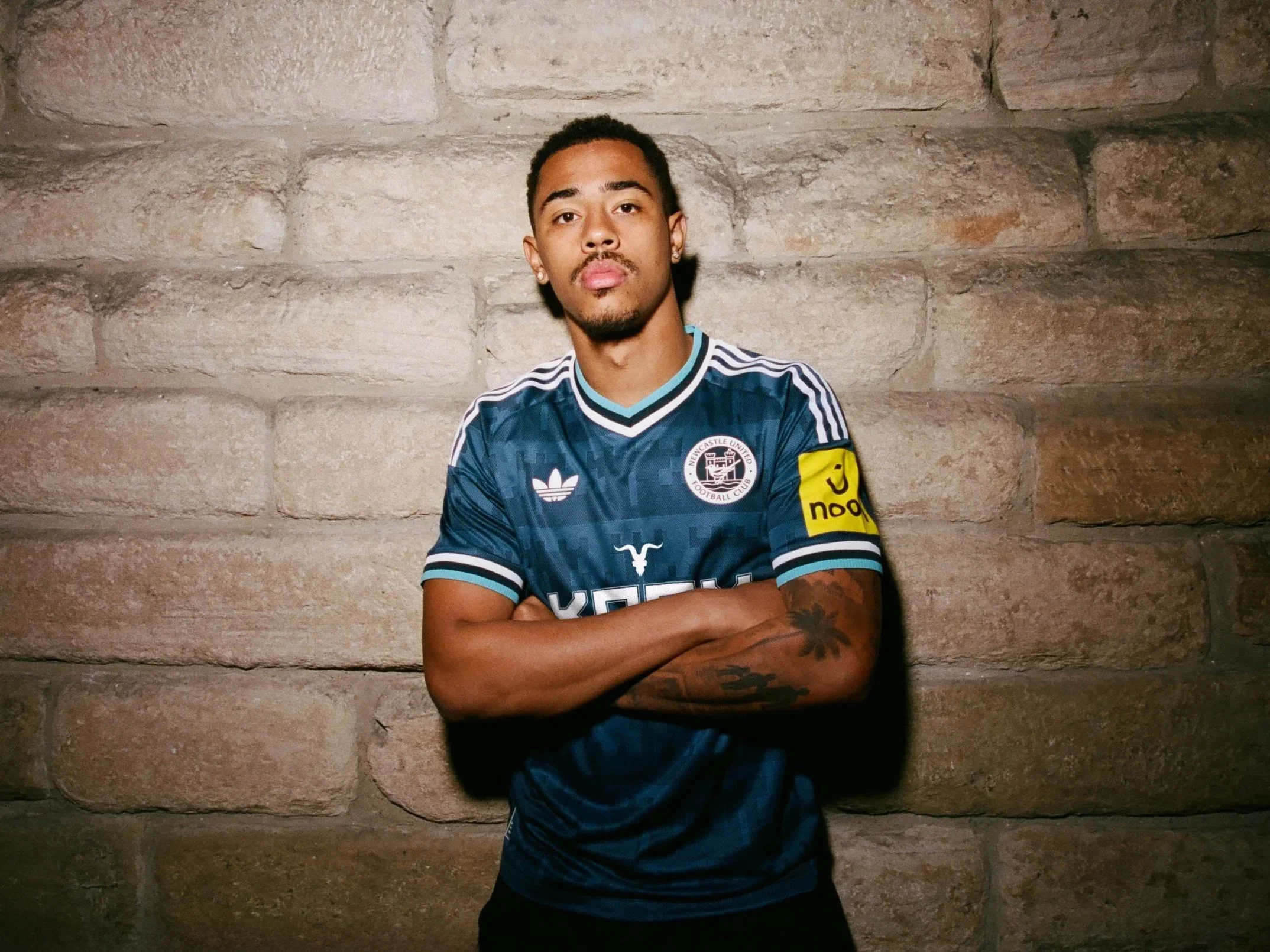 JACOB_FO-ADIDAS-NUFC-2627AWAY-07_RGB.jpg