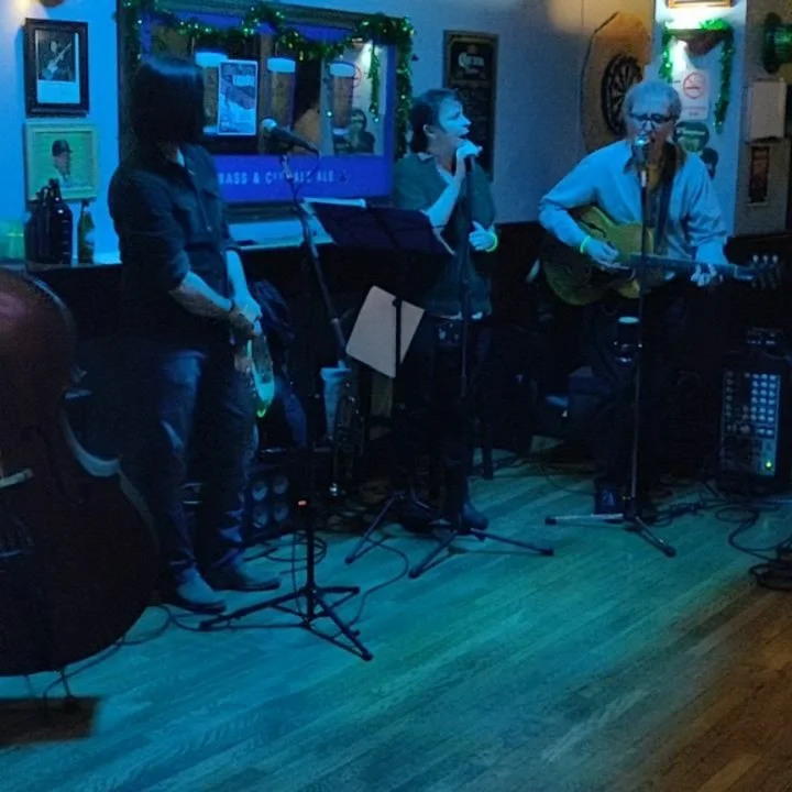Hell of a time with the Bumper Crop Boys tonight at McLoughlin's! Enjoy live music and cold drinks tonight until 1am!