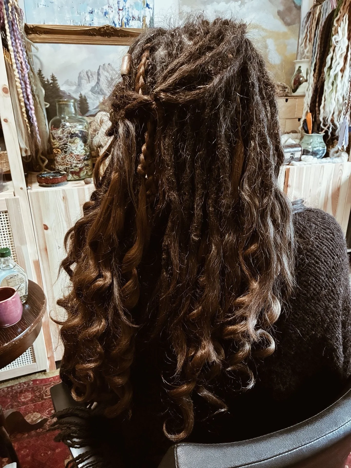 So sch&ouml;n 🥰😍

Meine liebe Freundin Ani von @fotopfinztal 
war zu Besuch und hat mir freundlicherweise 
meine Haare von hinten fotografiert 🥰💕
So lieb weil das bekomm ich nicht 
bei mir selbst hin 🤣🙈

So k&ouml;nnt ihr die ganze Haarpracht s