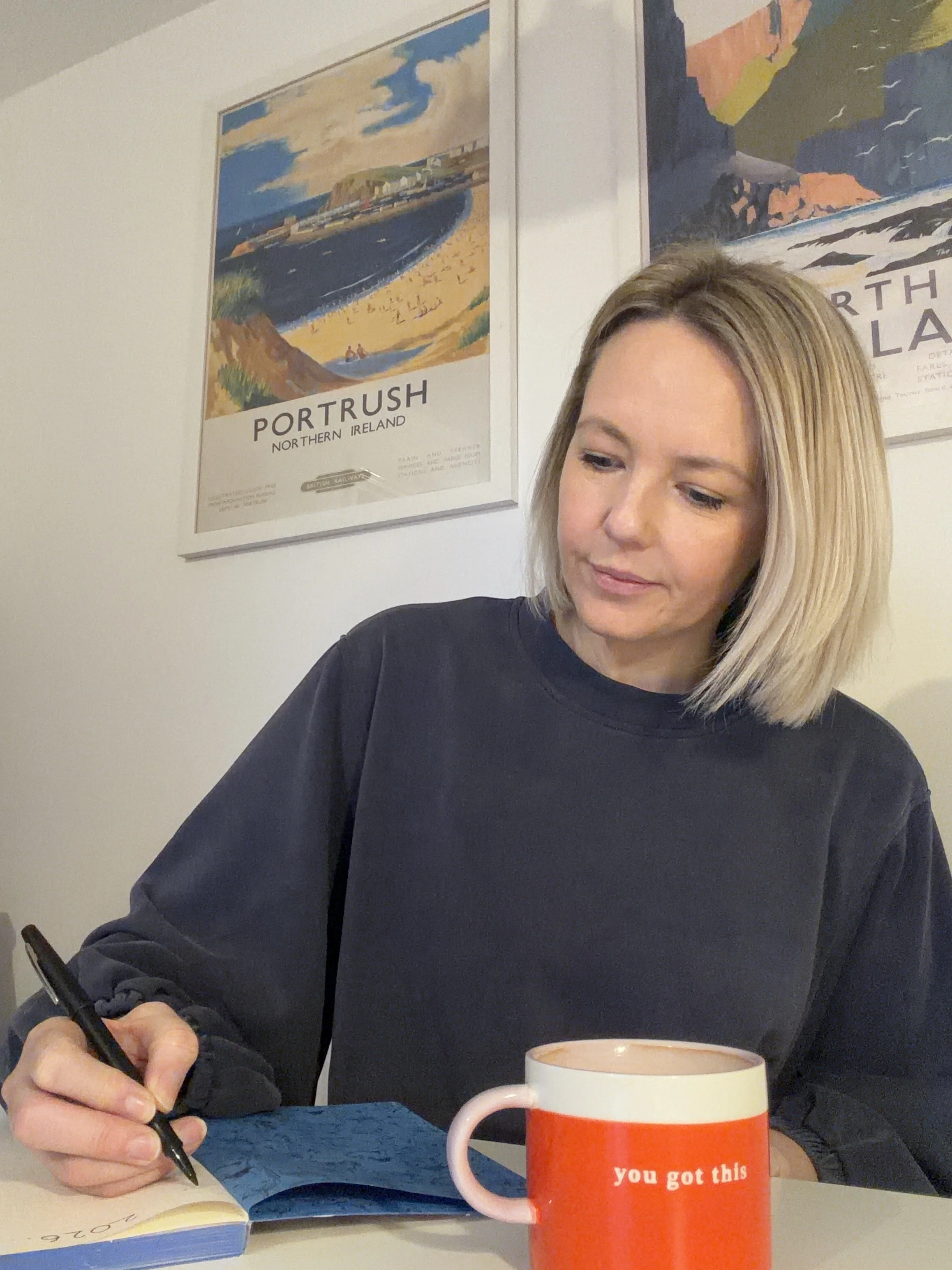 Hypnotherapy for women navigating life changes, burnout, and emotional overload in a calm, supportive way