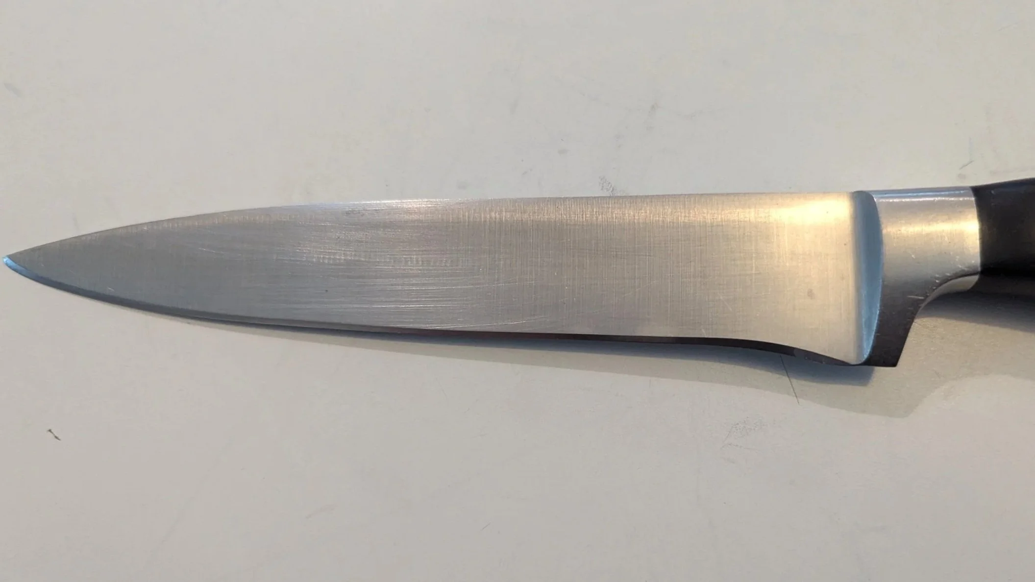 Why won’t my chef’s knife cut all the way through food? 