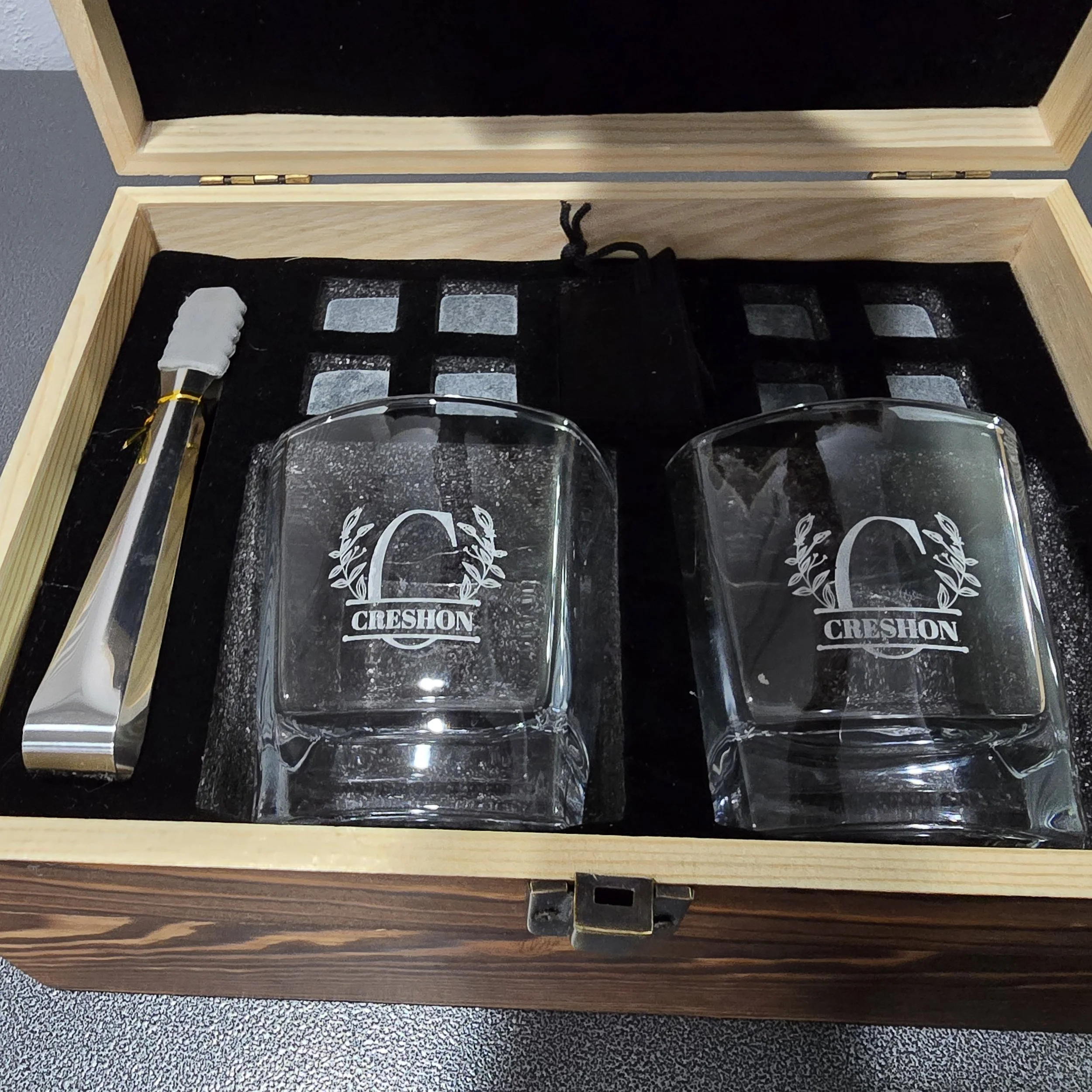 The Signature Reserve Whiskey Set