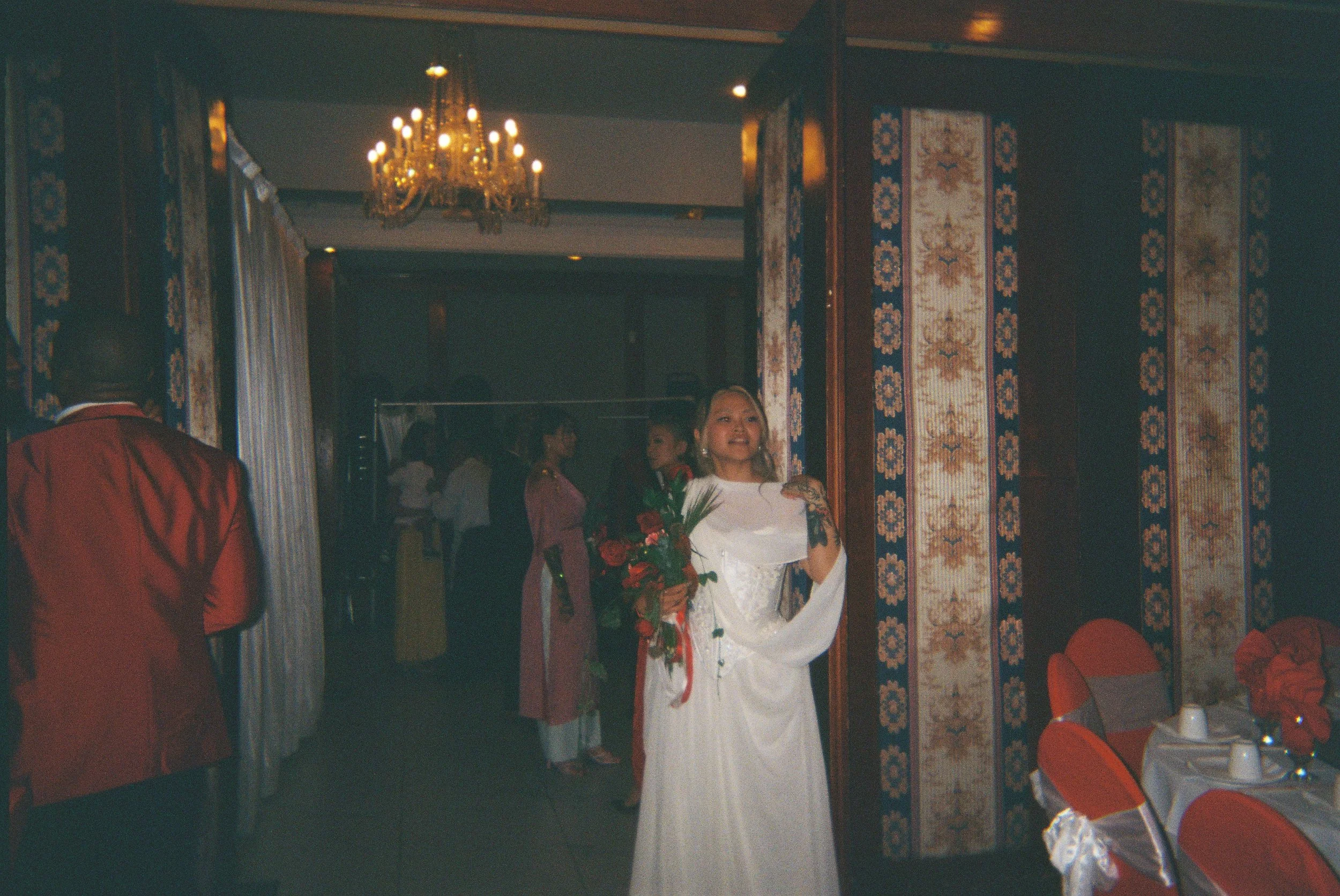 8812Tran006766_013.jpg