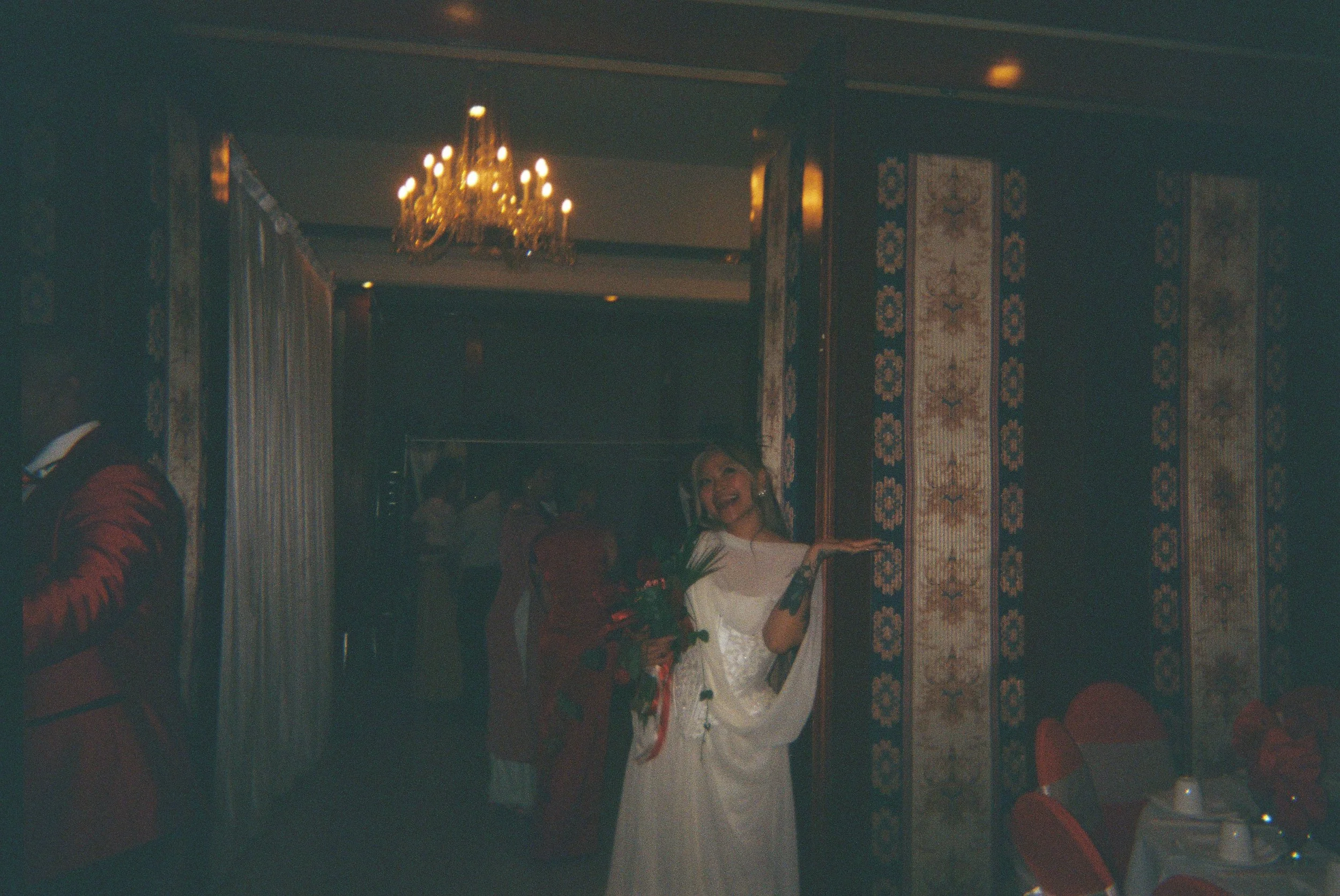 8812Tran006766_014.jpg