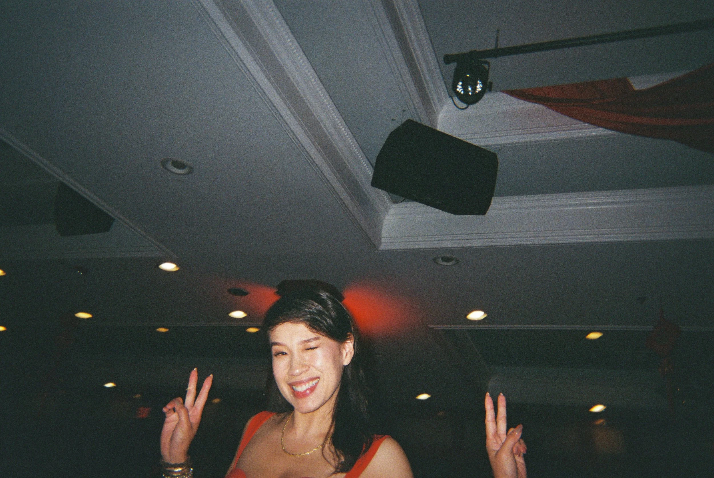 8812Tran006757_012.jpg