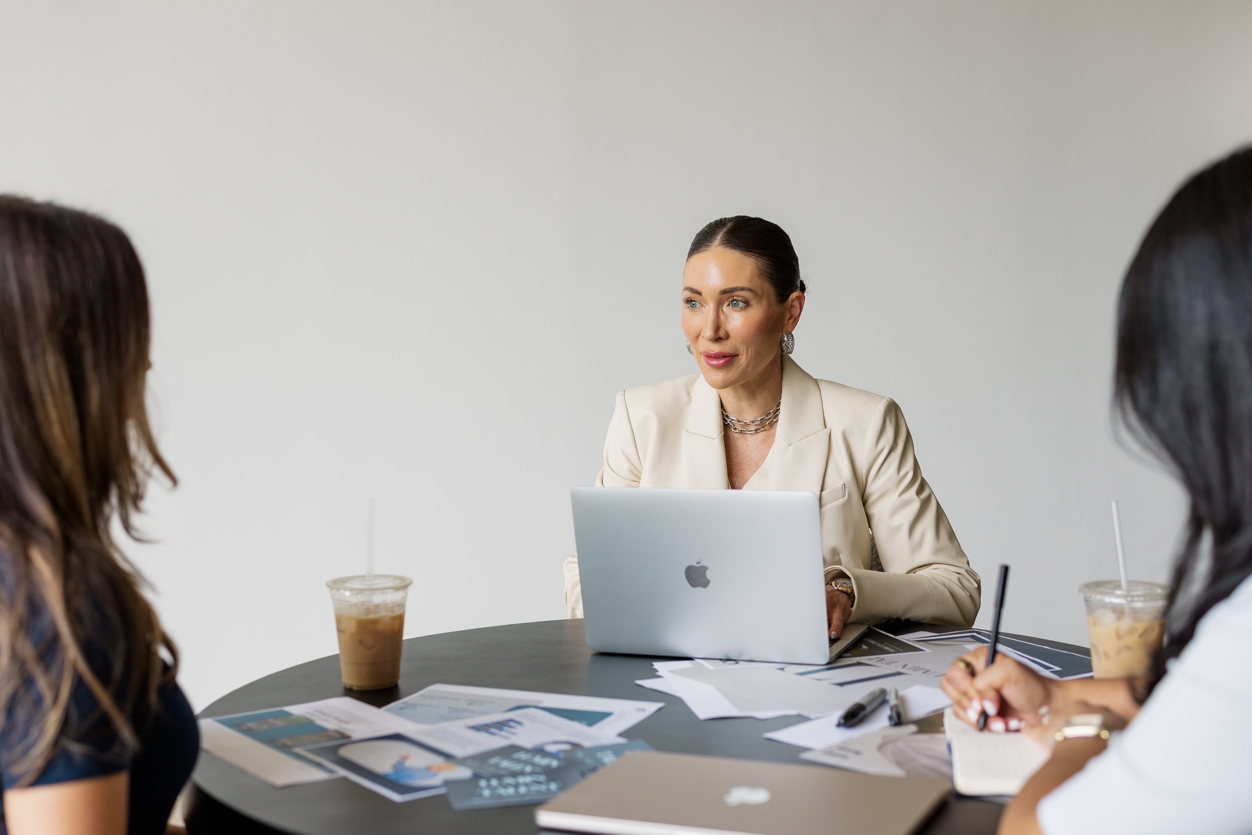 The Most Polarizing Topic in Influencer Marketing: Usage Rights
