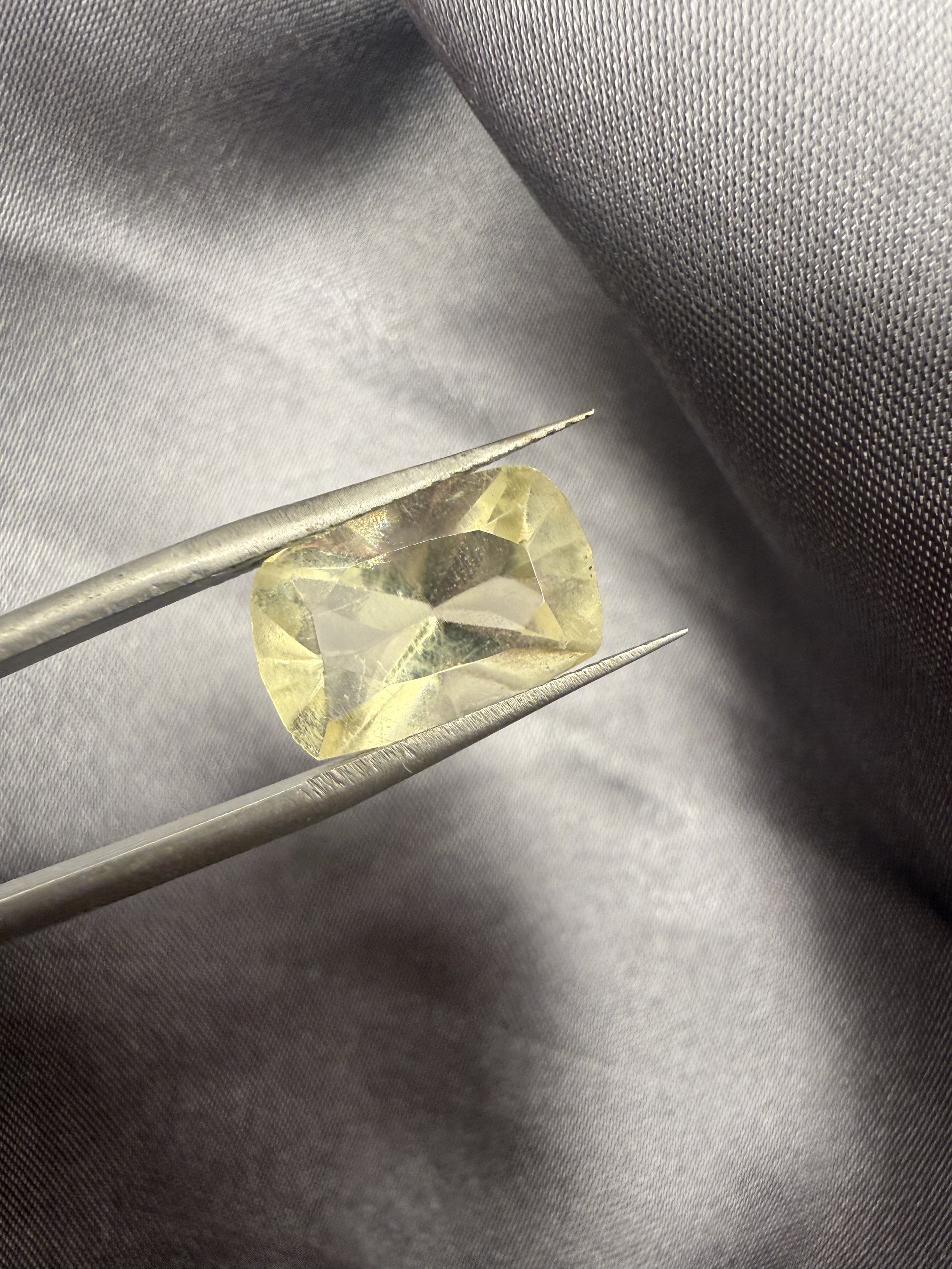 Exquisite Natural Yellow Sapphire