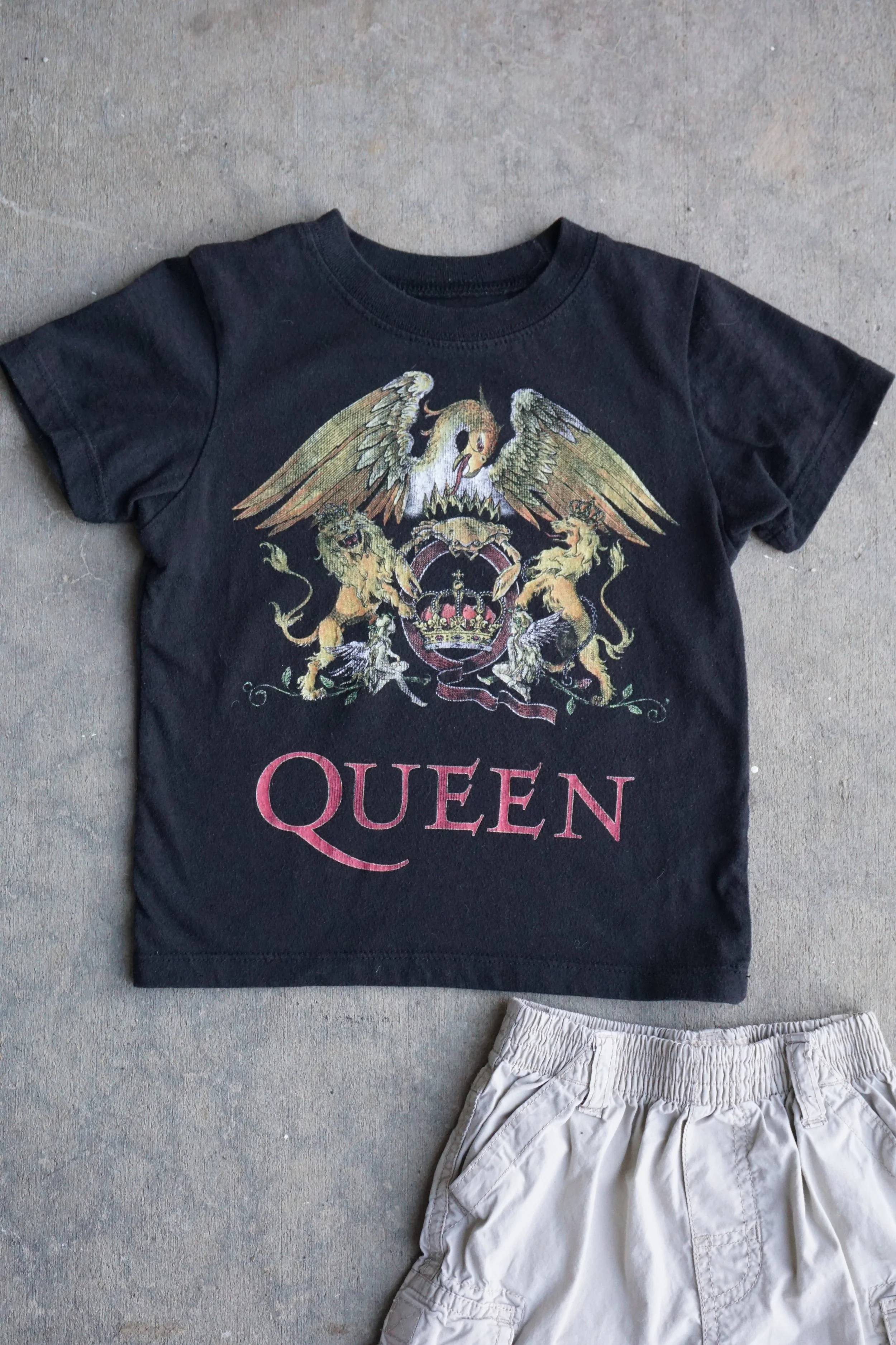Queen Band Tee-3T