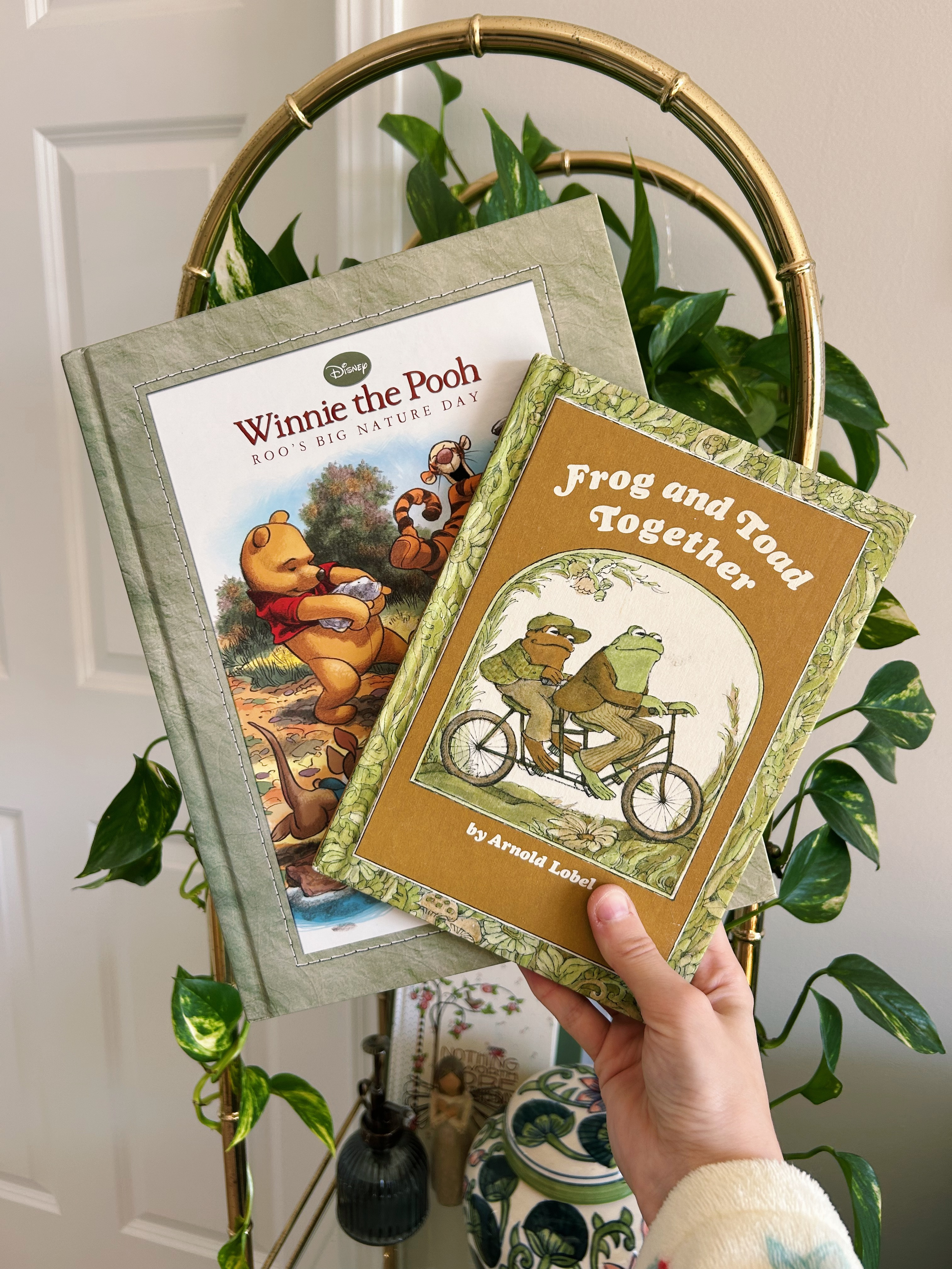 Winnie the Pooh: Roo's Big Nature Day + Frog and Toad Together Bundle