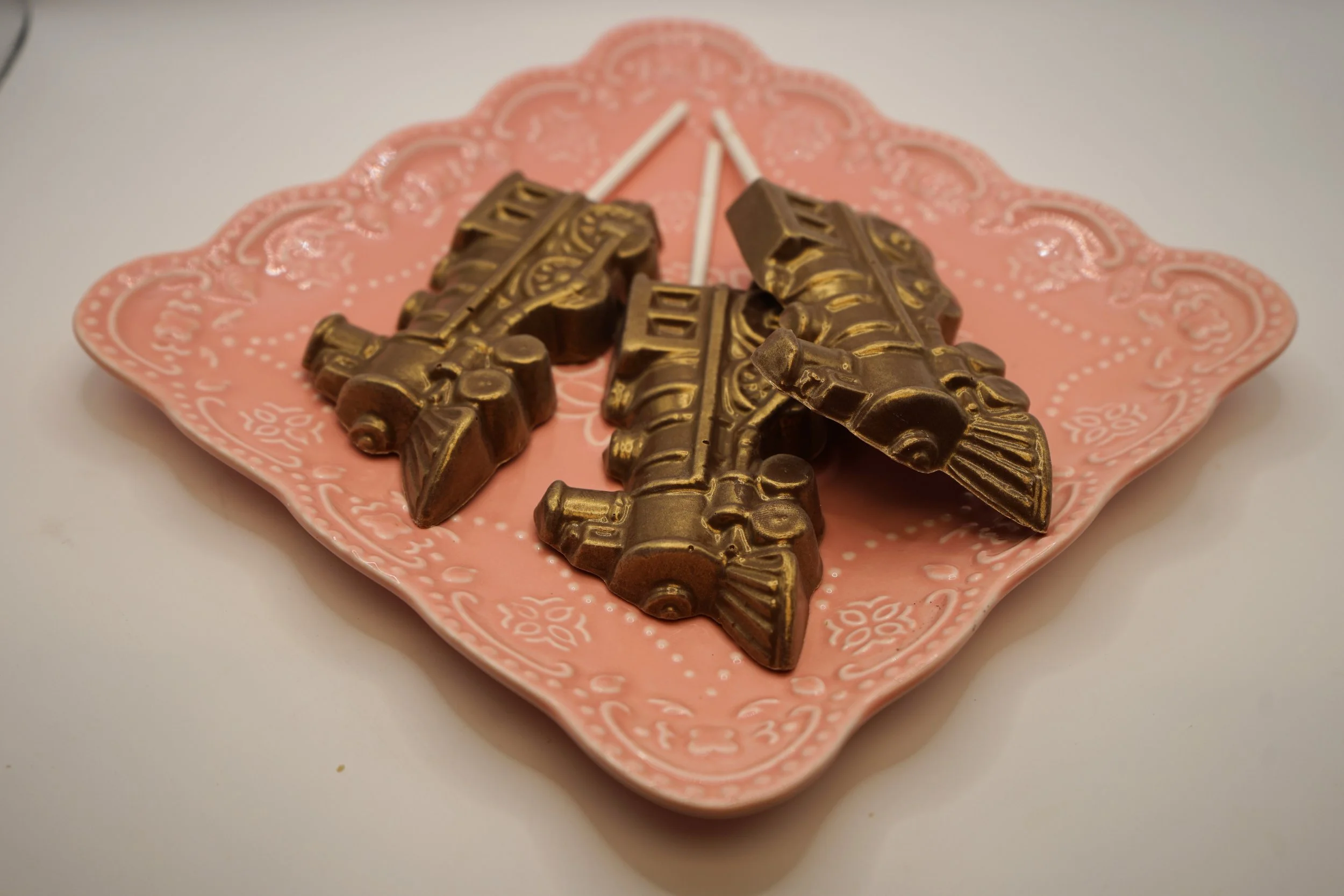 Train Chocolate Pops