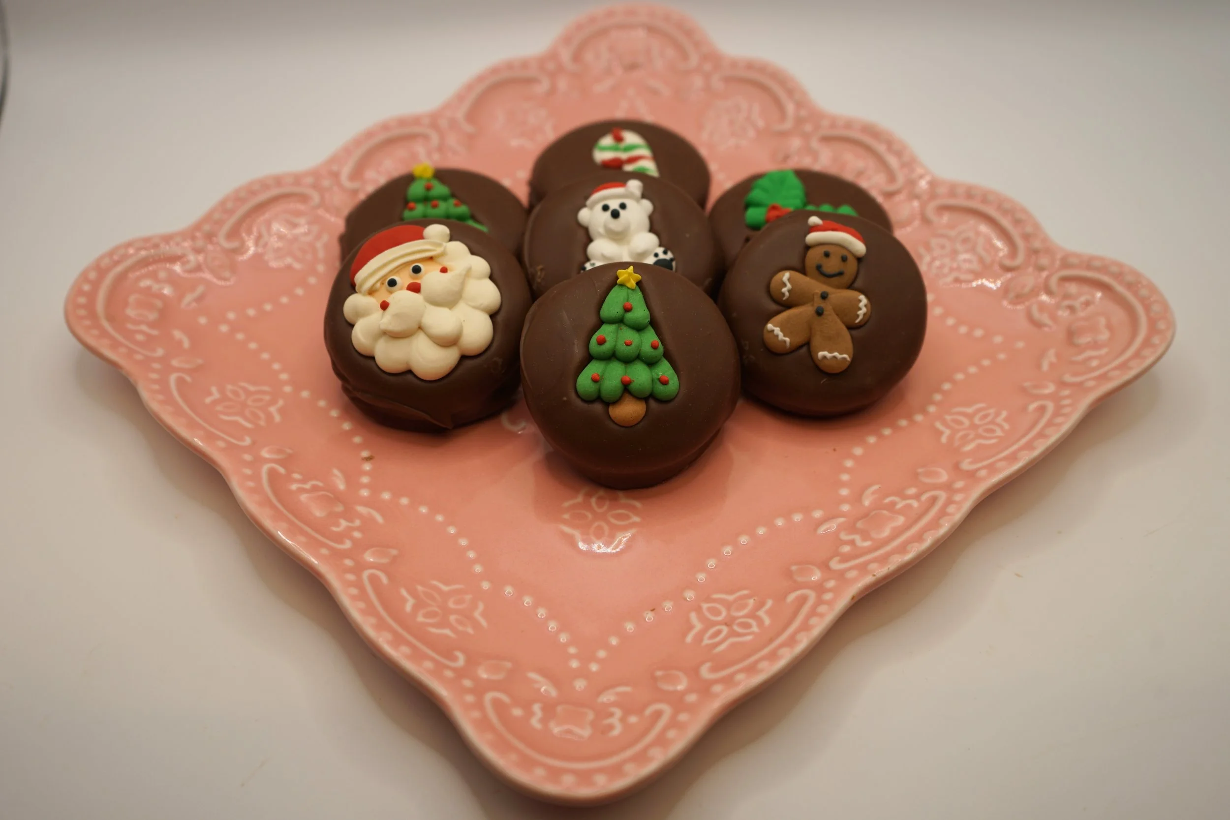 Decorated Chocolate Oreos