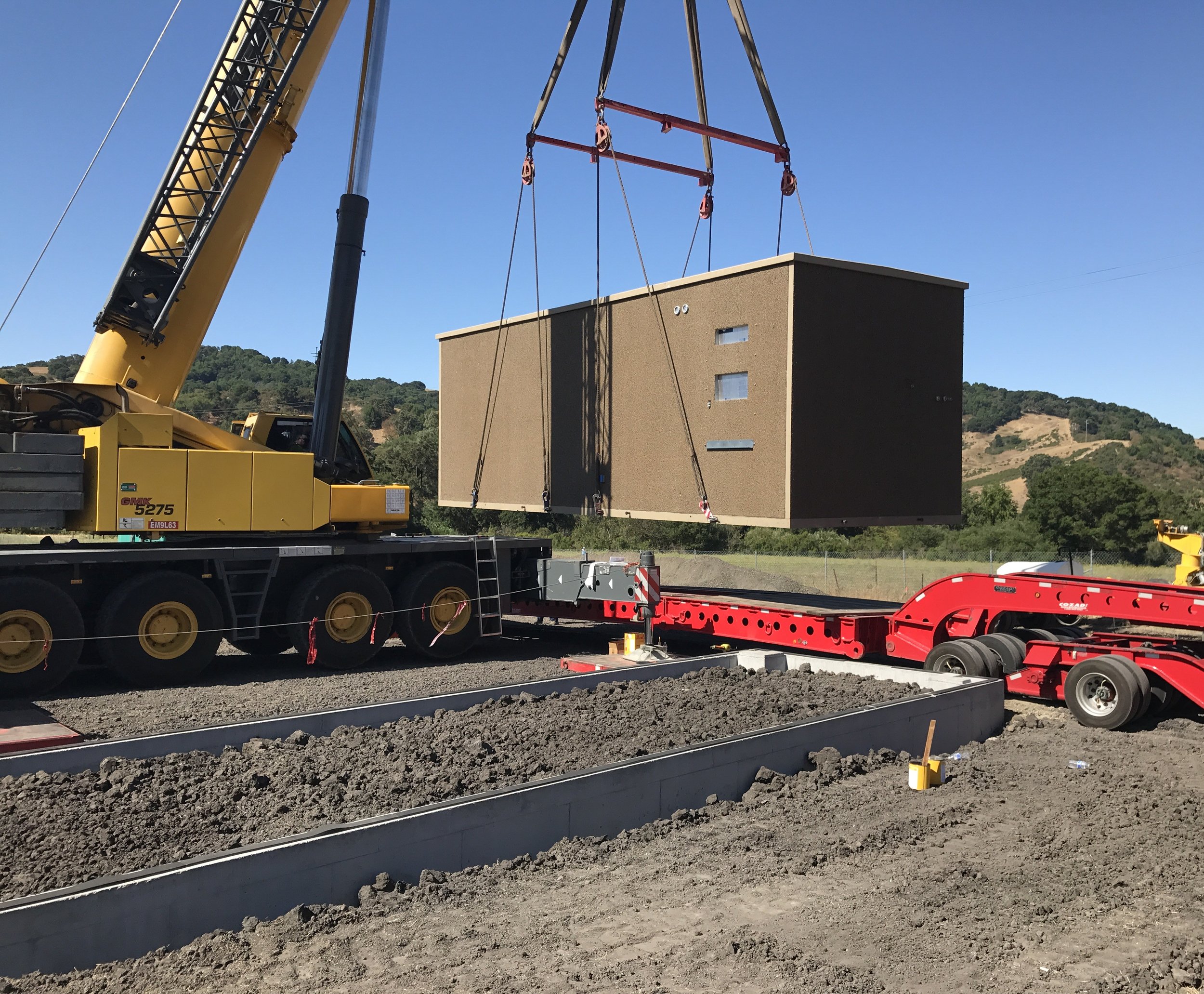 PRECAST BUILDING INSTALLATIONS.jpg