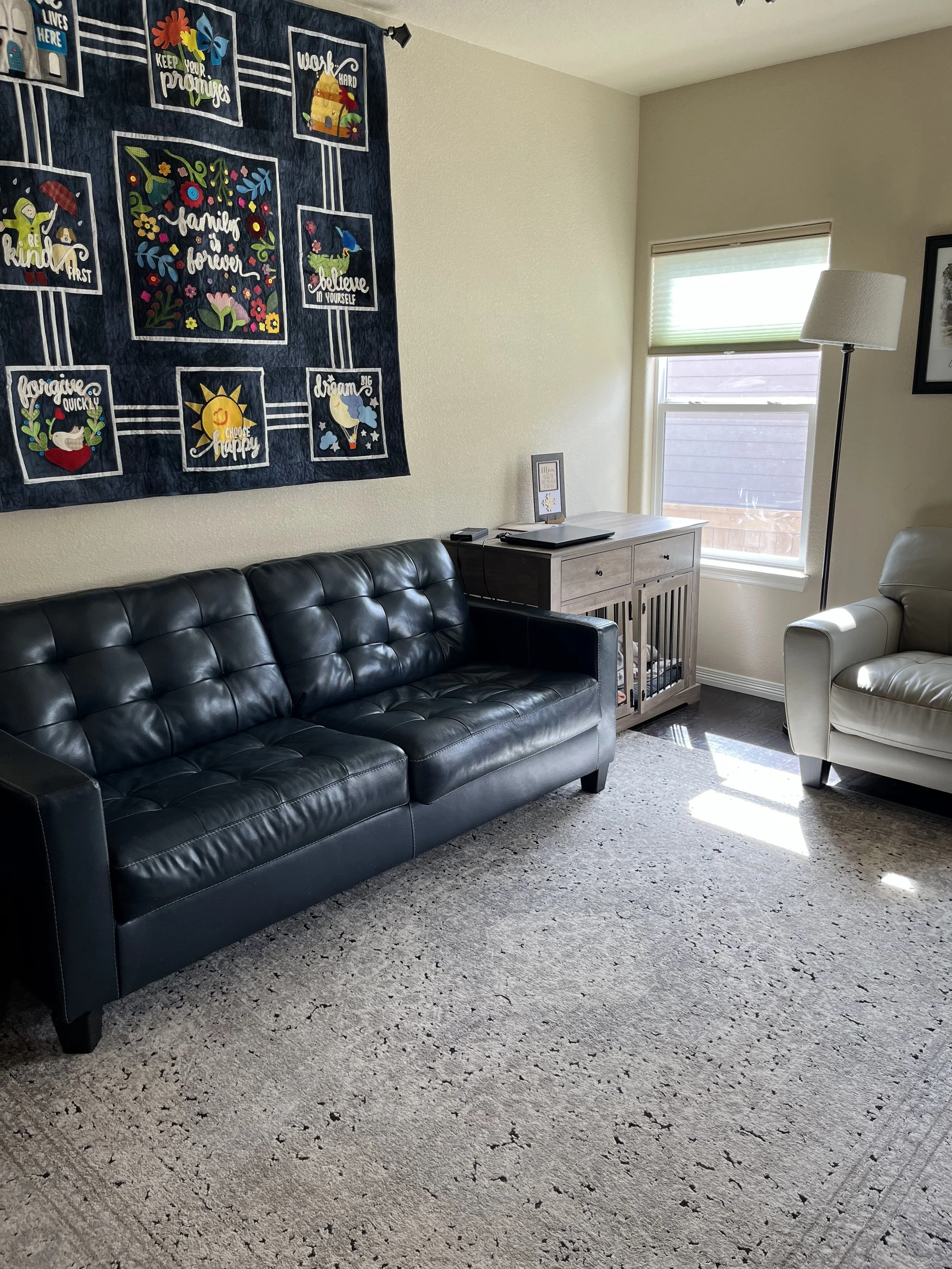 Sitting room.jpg