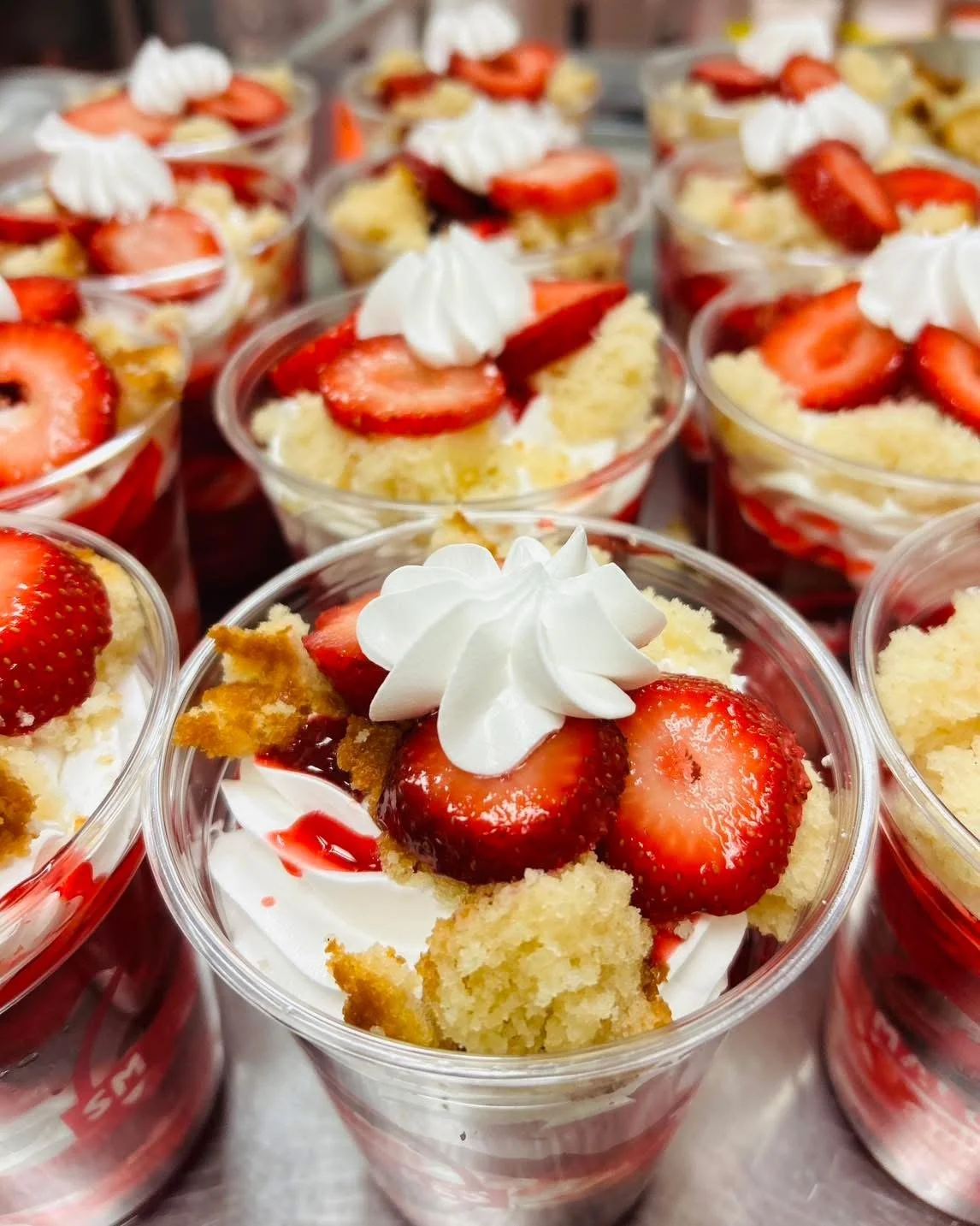 STRAWBERRY SHORTCAKE CUPS