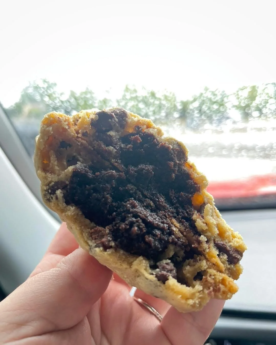 BROWNIE STUFFED CHOCOLATE CHIP COOKIE