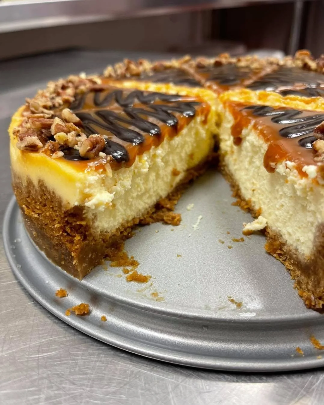SLICED HOMEMADE CHEESECAKE