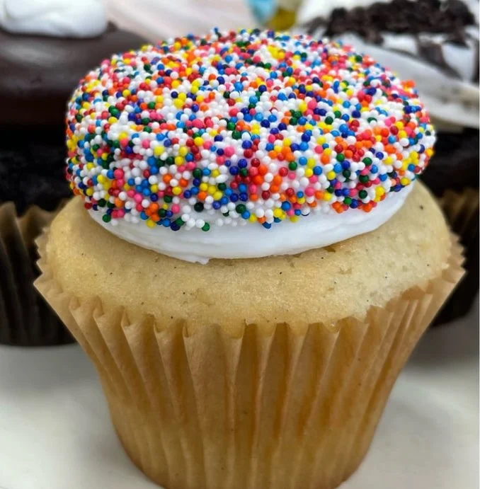 BIRTHDAY CAKE - vanilla bean cake + vanilla buttercream