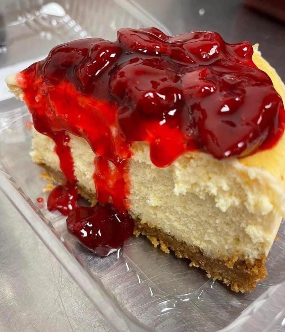 STRAWBERRY CHEESECAKE