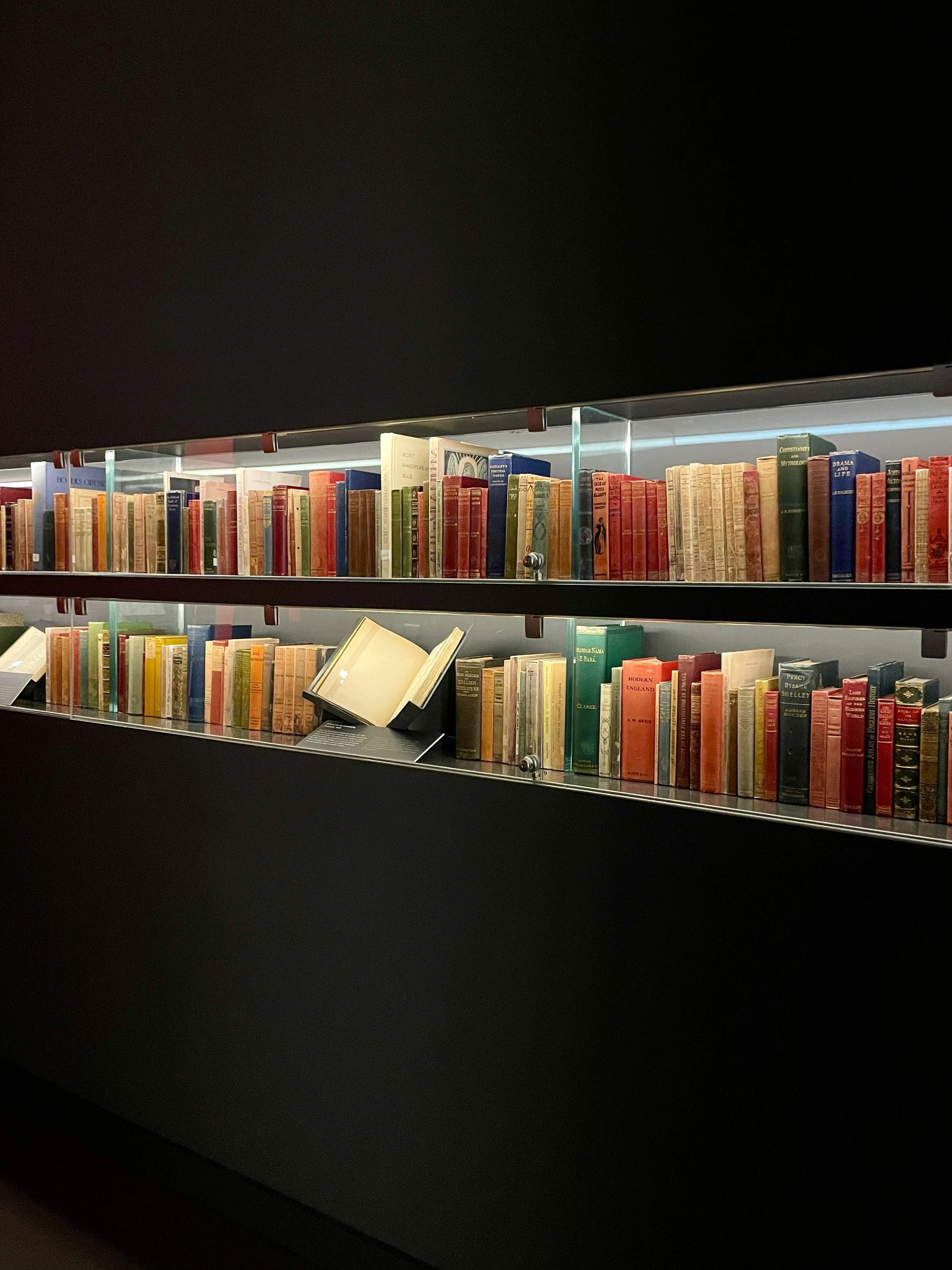 Library of books