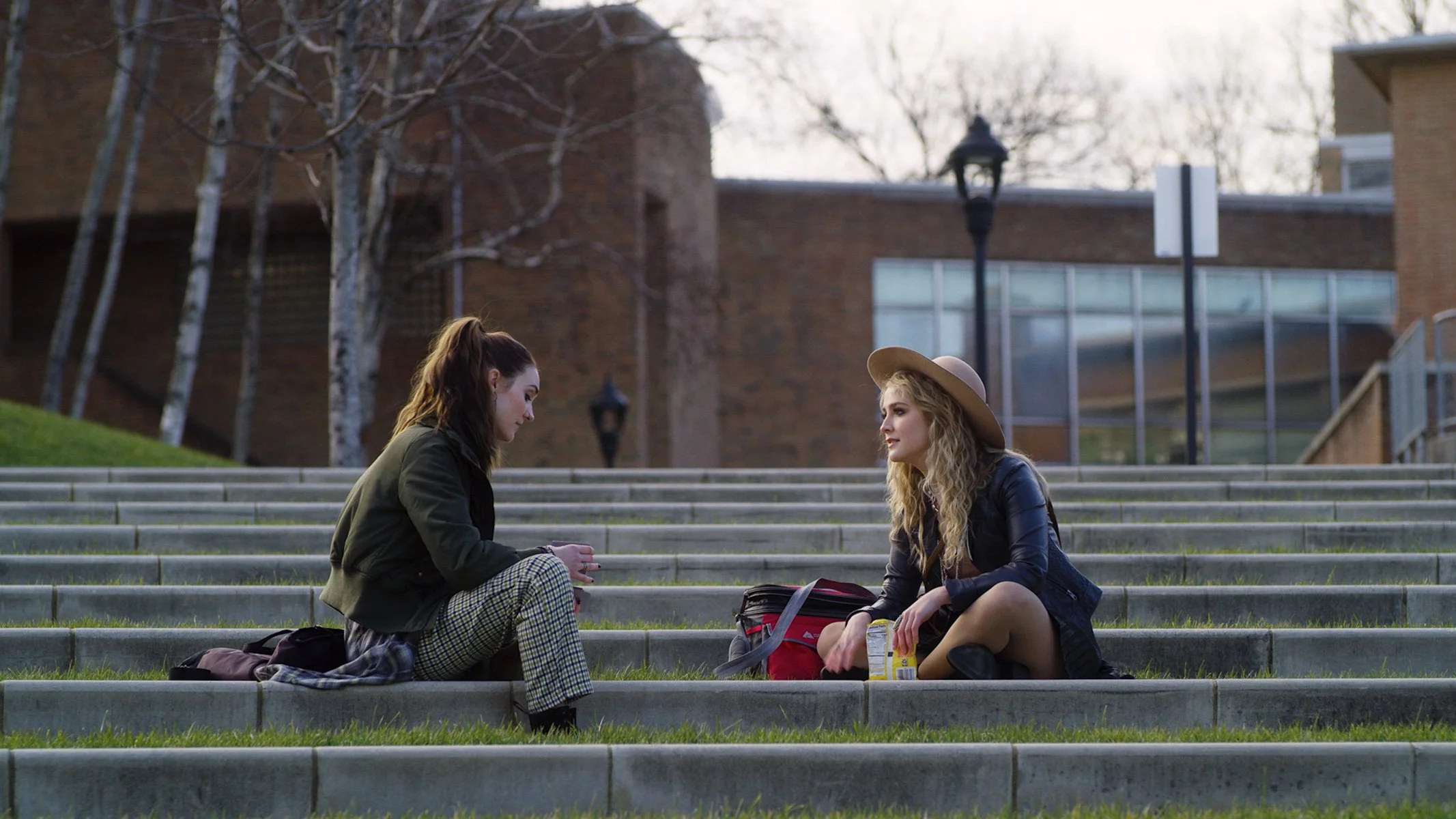 Romance V4.00_00_21_04.Still007.jpg