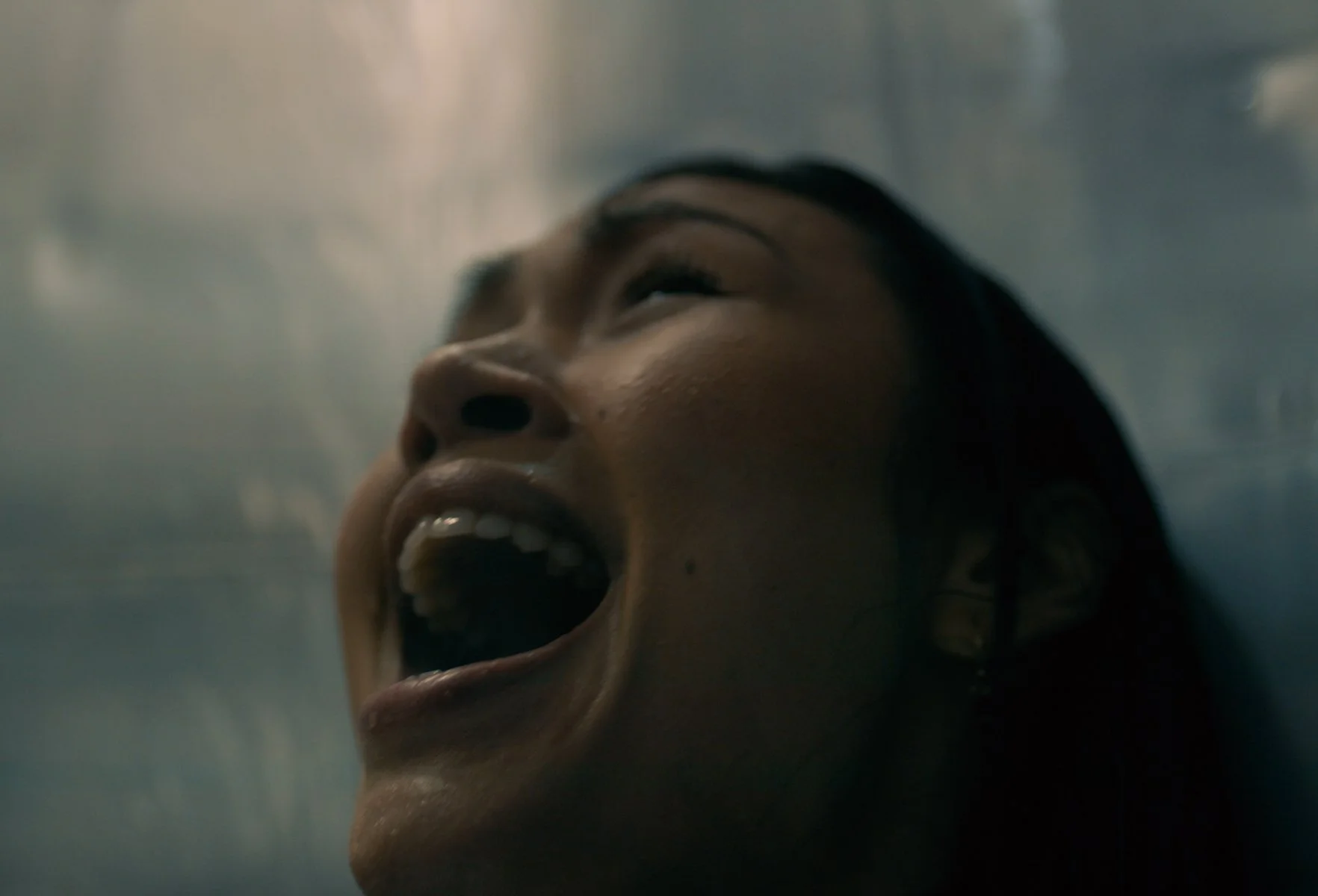 REEL V8 R3D.00_01_38_05.Still035.jpg