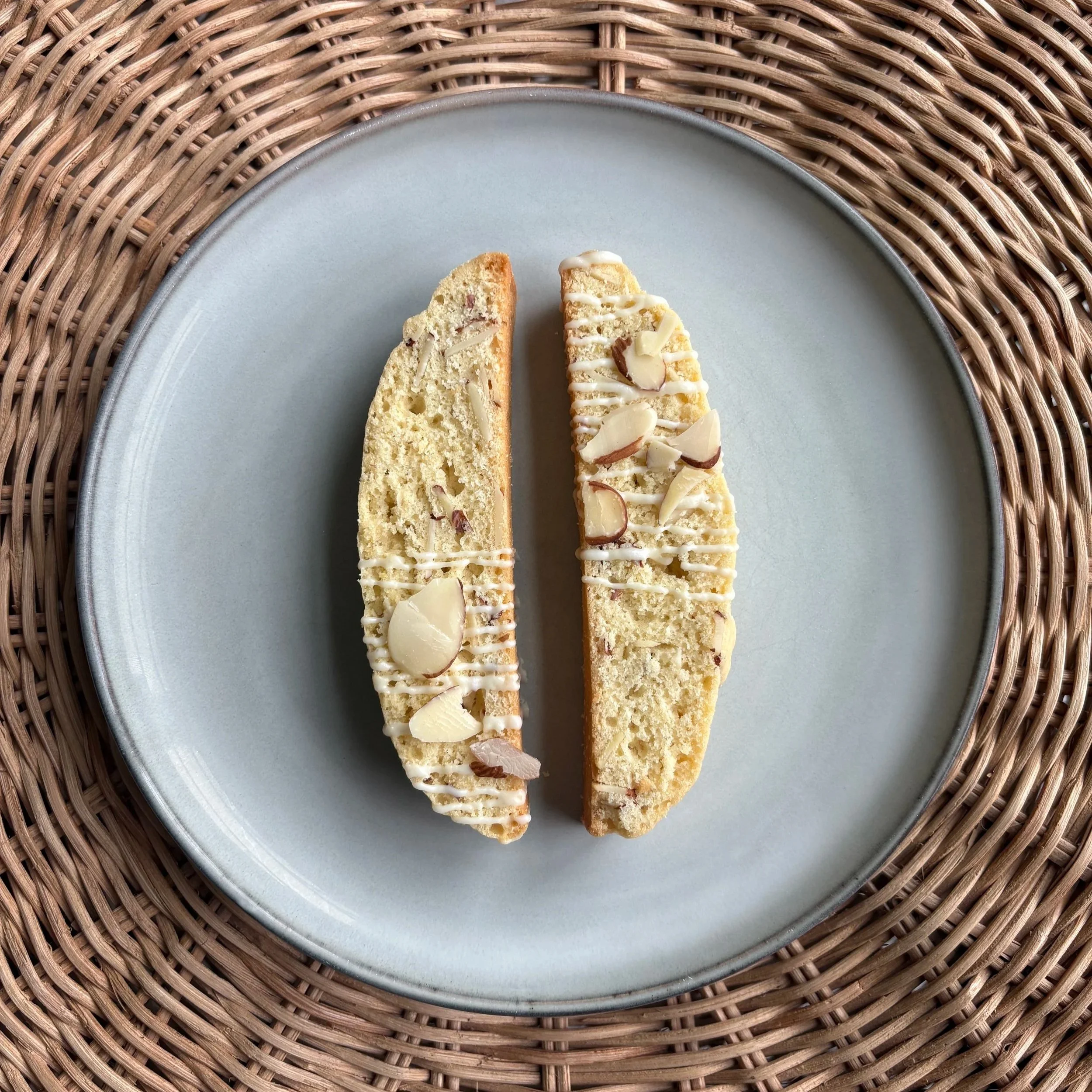 Almond+Biscotti.jpg