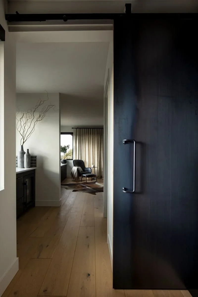 LegumDesign_HoleInOne_Hallway2.webp