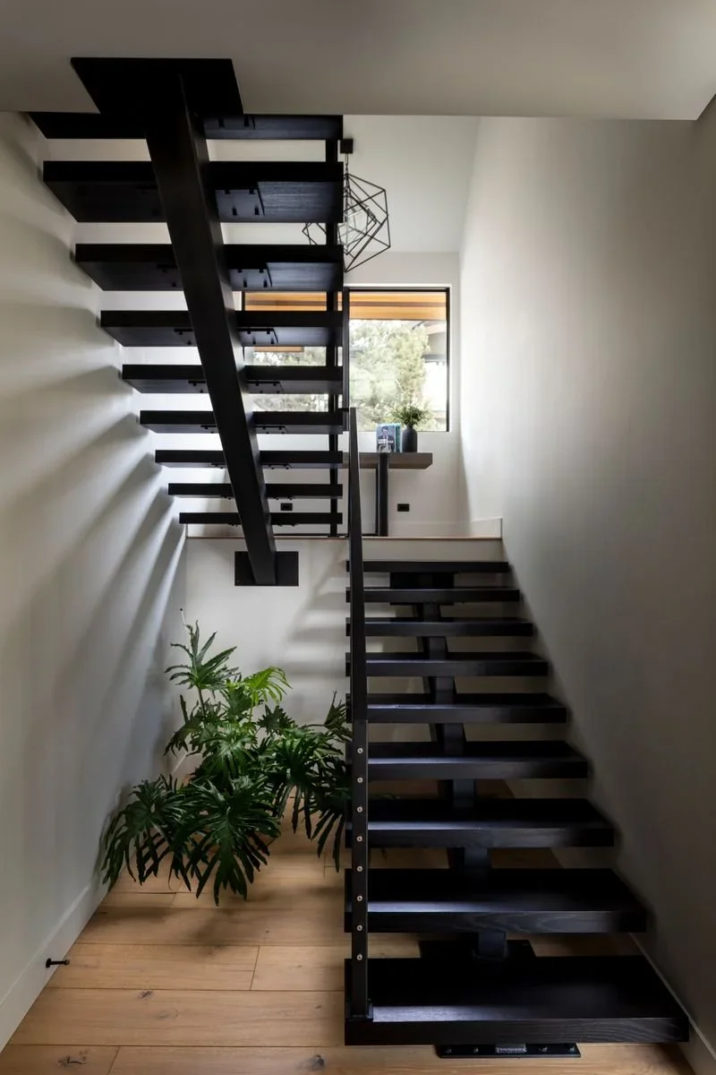 LegumDesign_HoleInOne_Staircase.webp